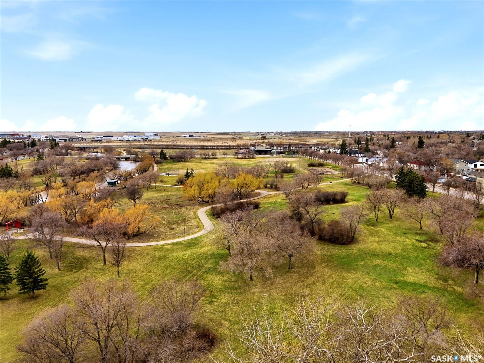 3919 Qu'appelle Drive, Regina SK S4S 0E1