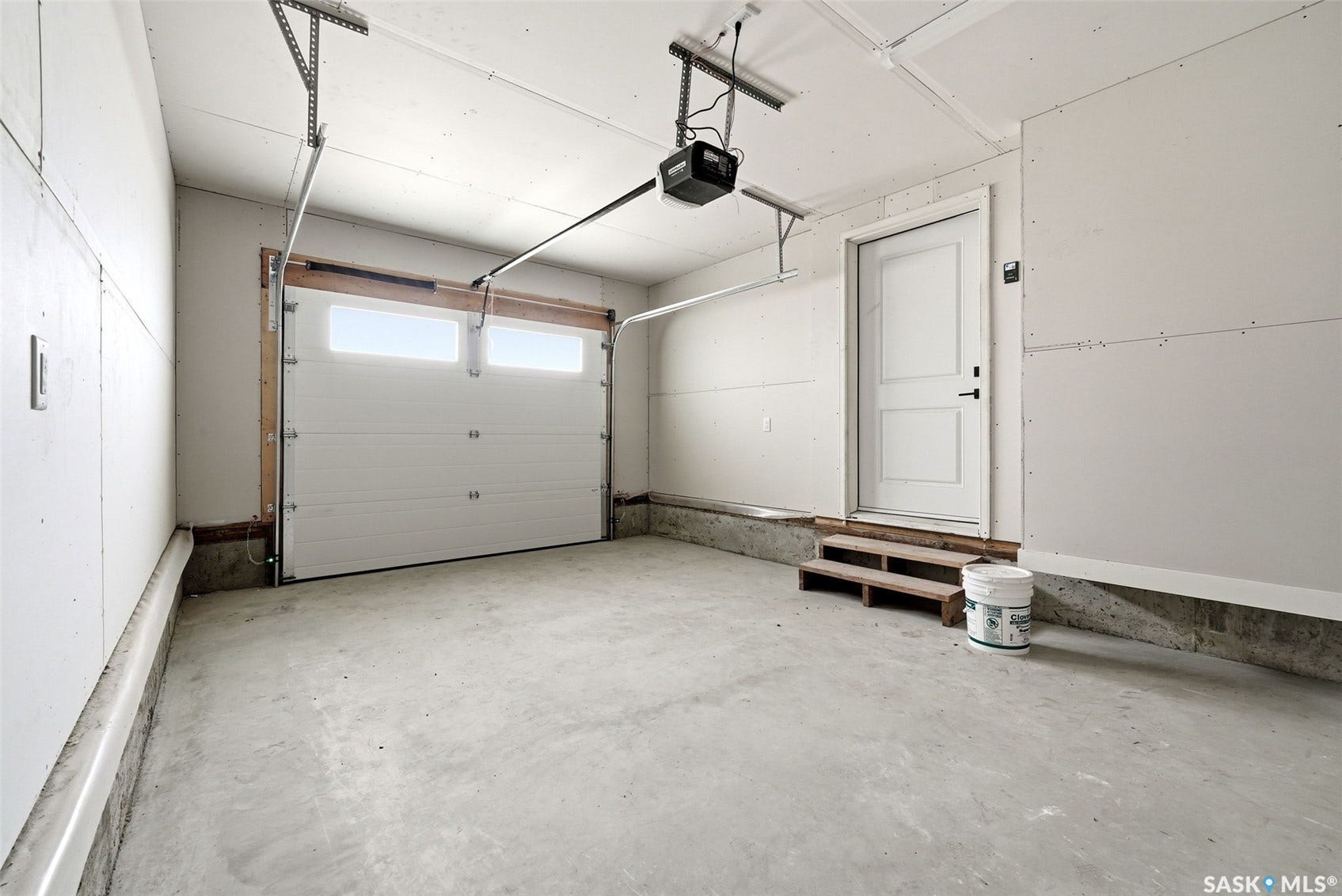 3919 Qu'appelle Drive, Regina SK S4S 0E1