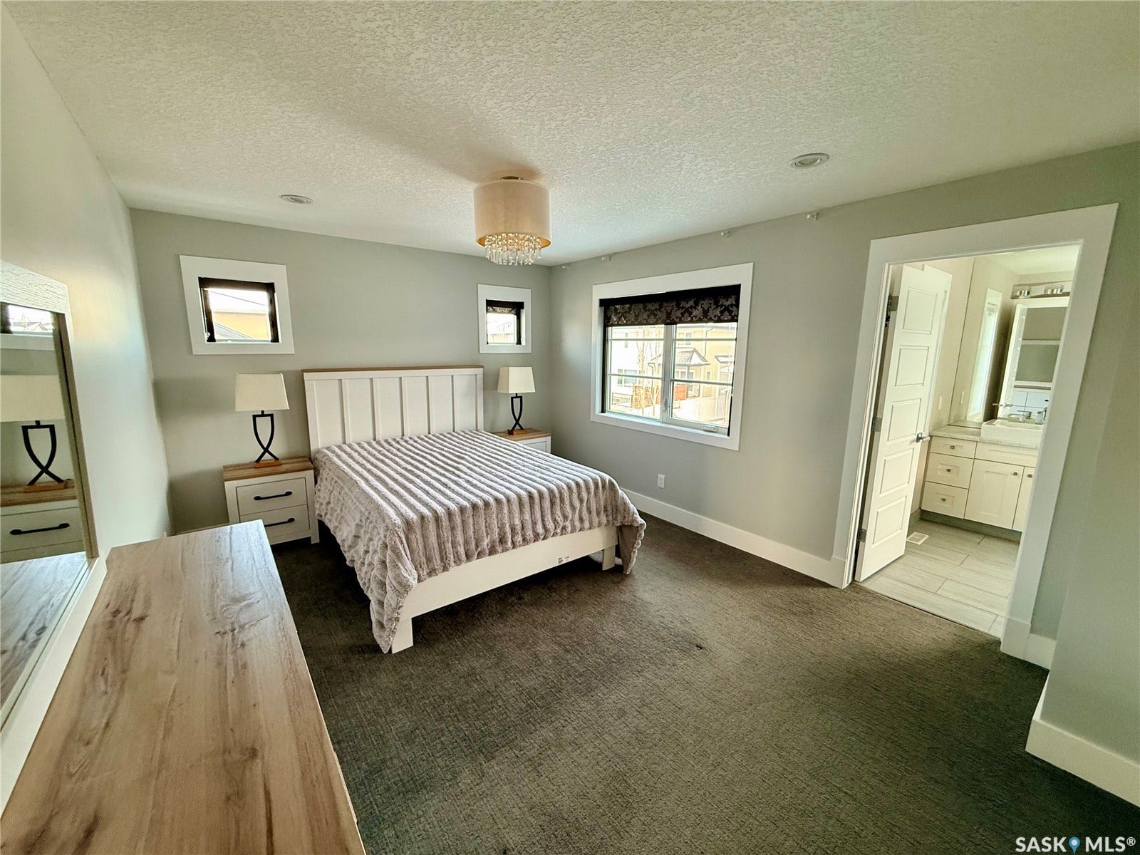 3633 GREEN WATER Drive, Regina SK S4V 1R3 3633 GREEN WATER Drive, Regina SK S4V 1R3