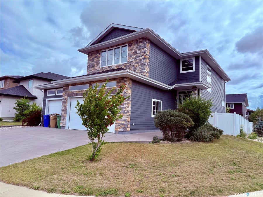 Property photo for 3633 GREEN WATER Drive, Regina SK