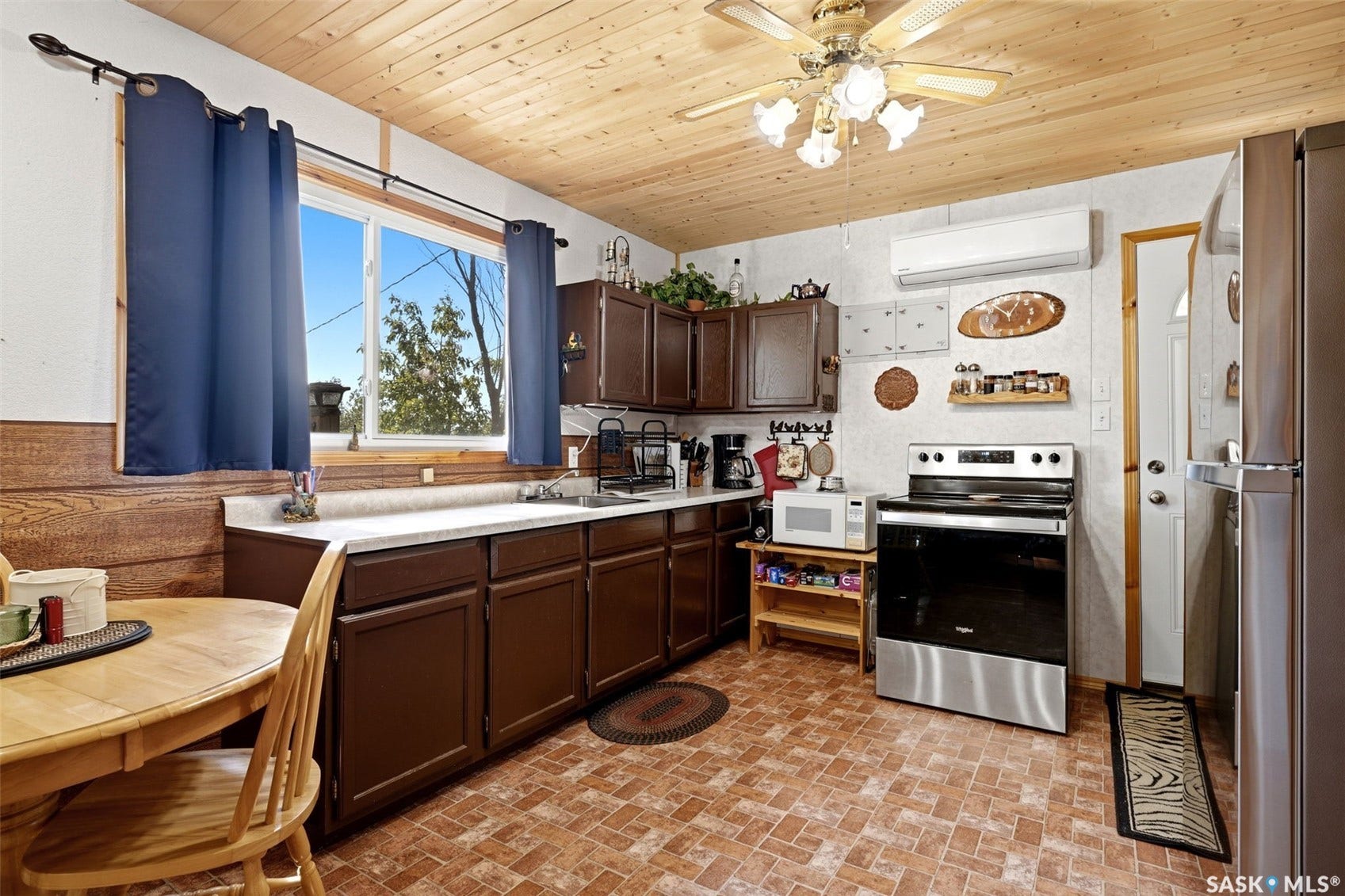 514 Idylewylde Avenue, Saskatchewan Beach SK S0G 4L0