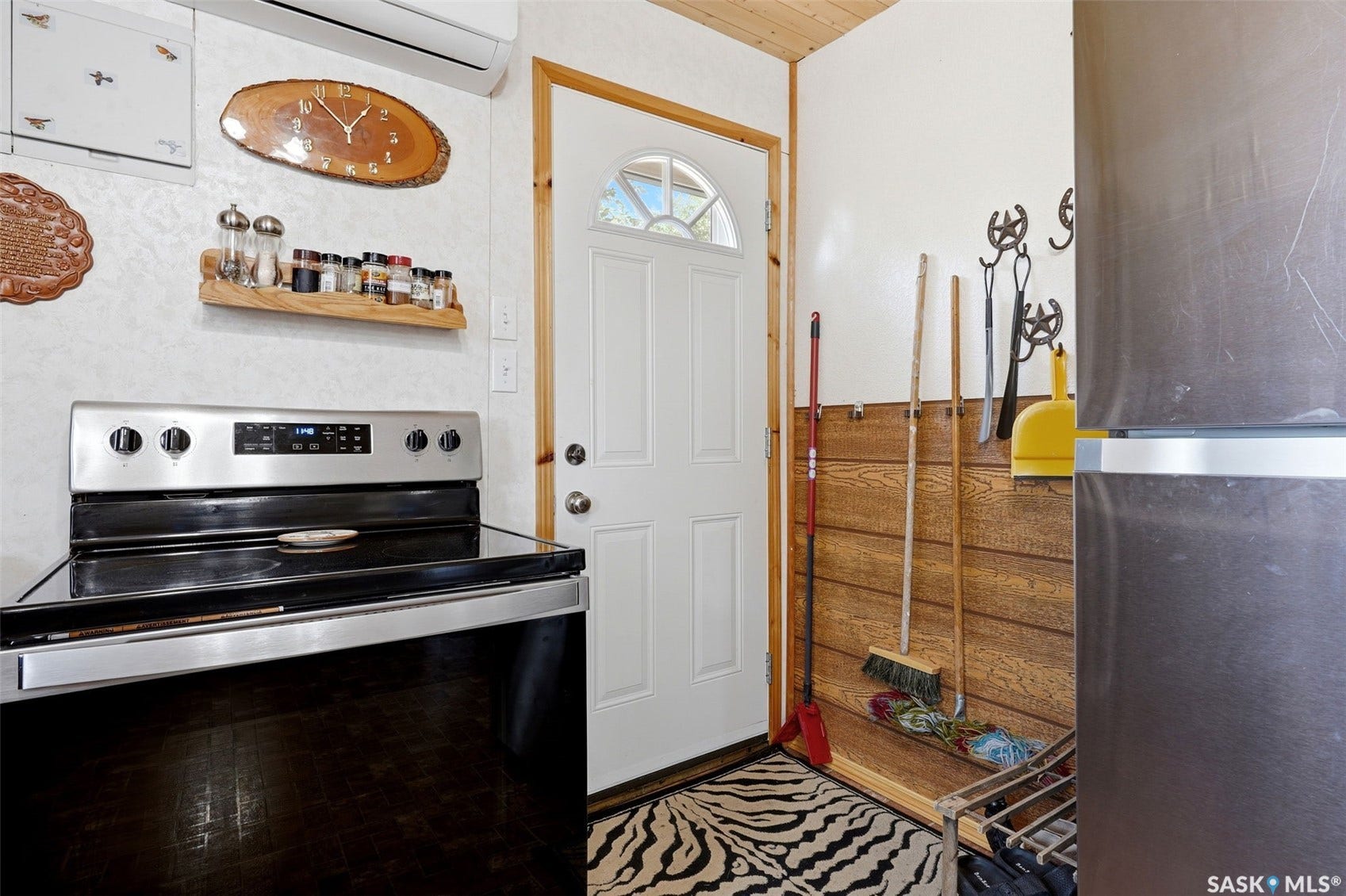 514 Idylewylde Avenue, Saskatchewan Beach SK S0G 4L0