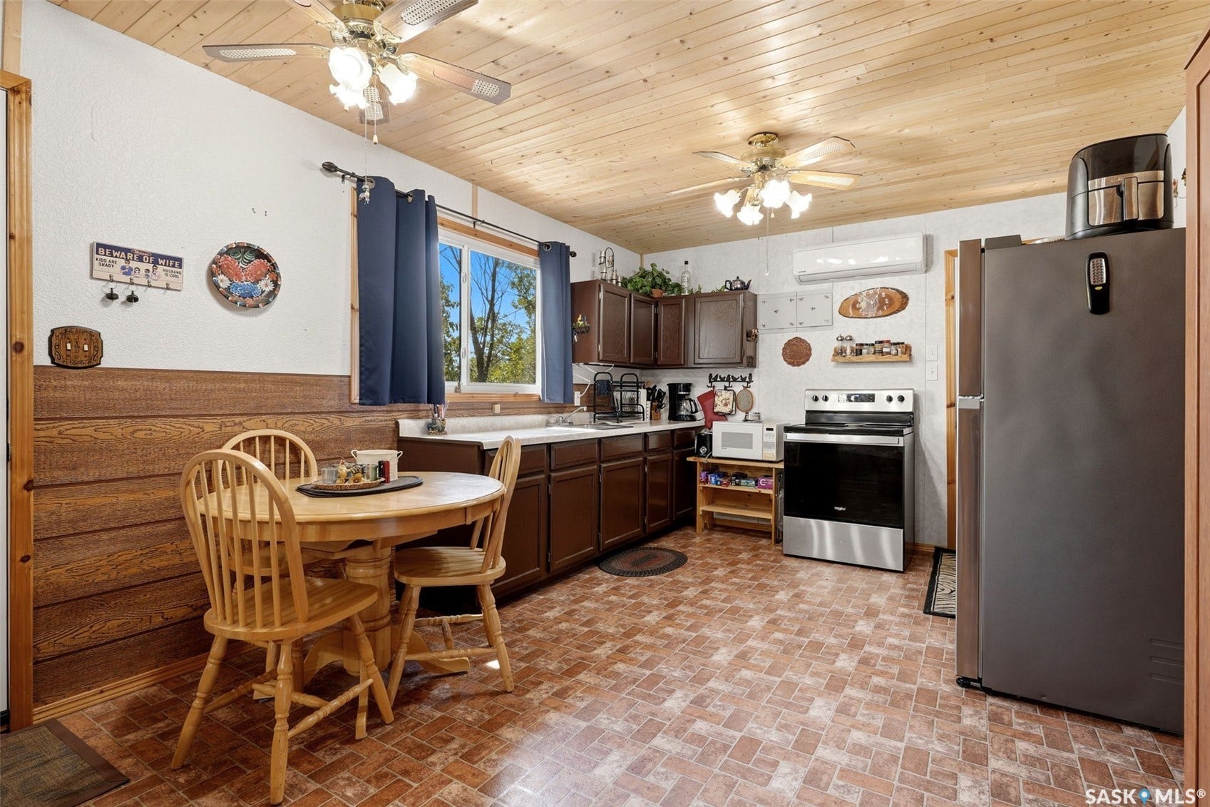 514 Idylewylde Avenue, Saskatchewan Beach SK S0G 4L0