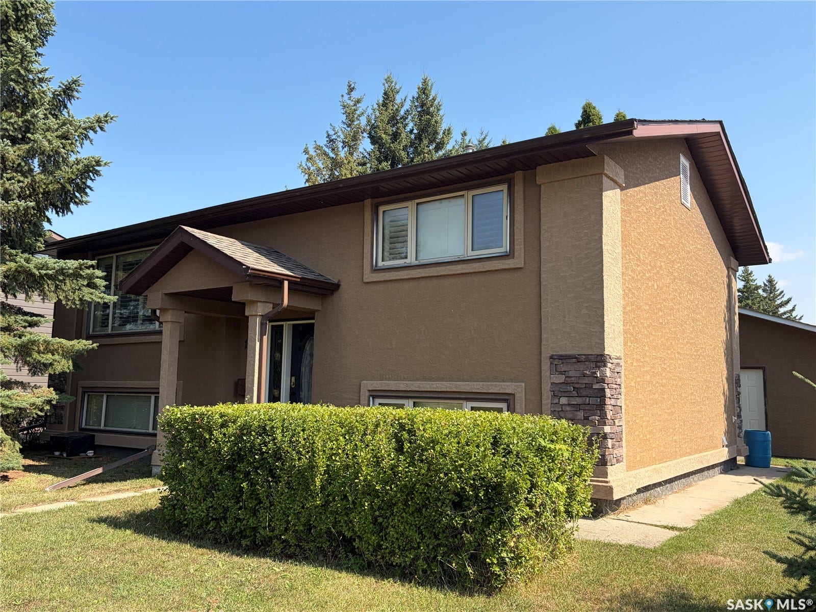 106 Stewart Crescent, Yorkton SK S3N 3J5
