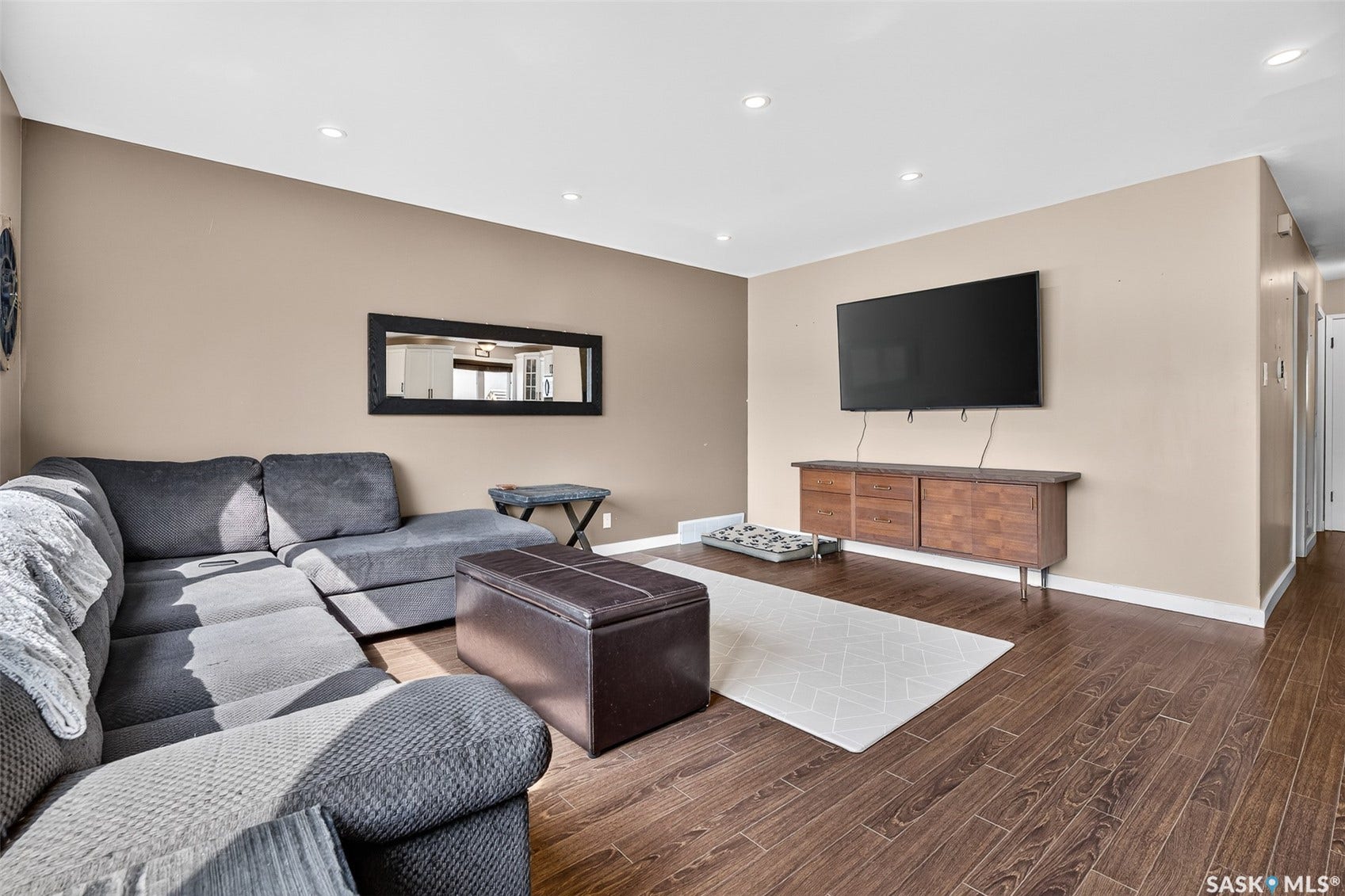 1214 Grandview Street W, Moose Jaw SK S6H 5M2