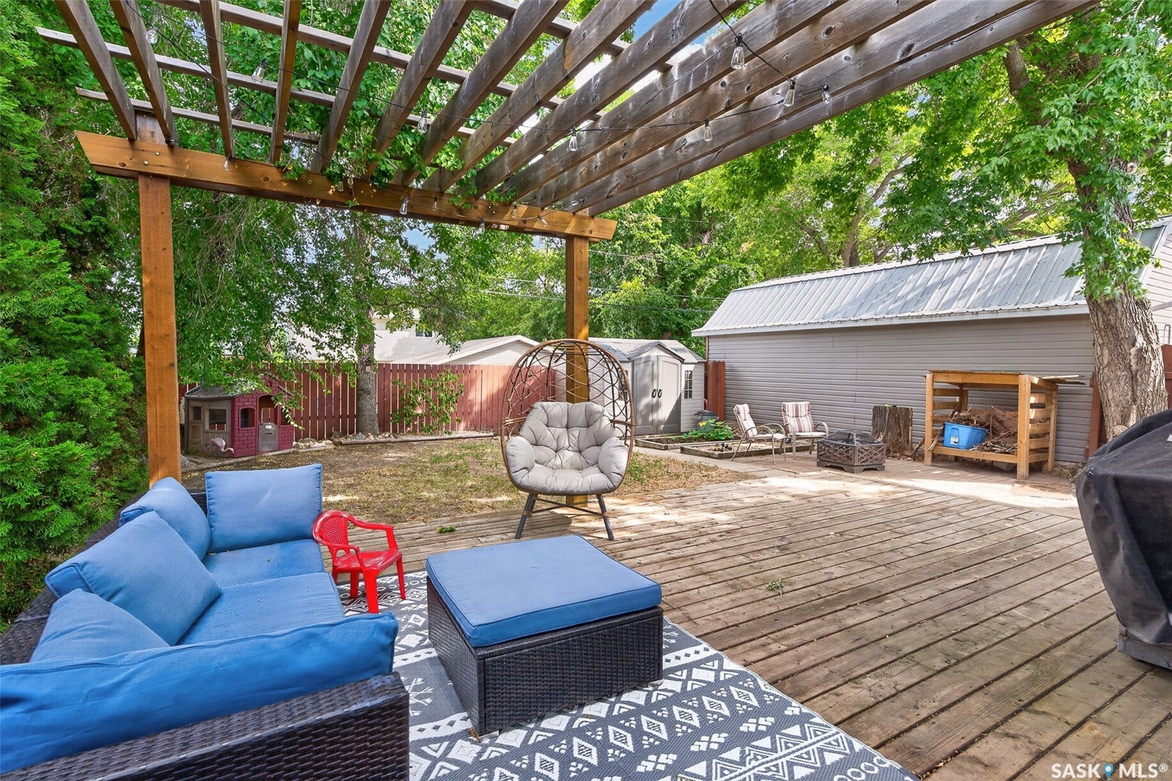 1214 Grandview Street W, Moose Jaw SK S6H 5M2