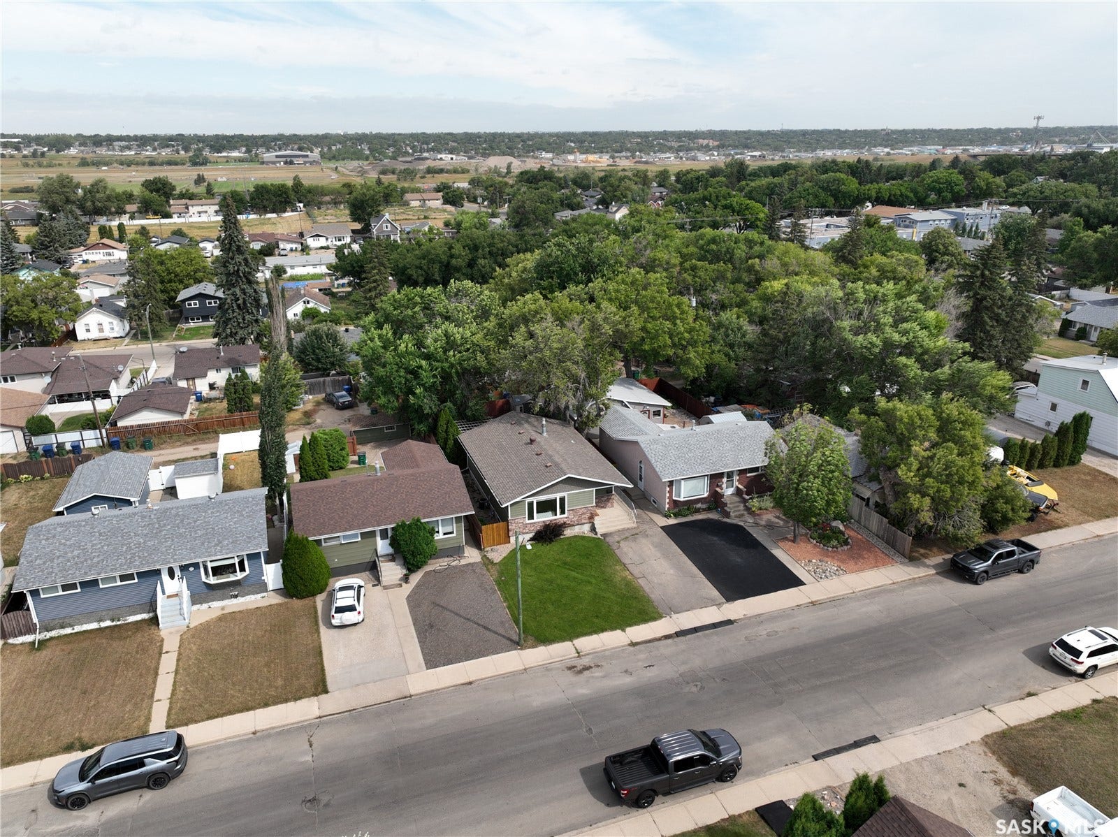 1214 Grandview Street W, Moose Jaw SK S6H 5M2