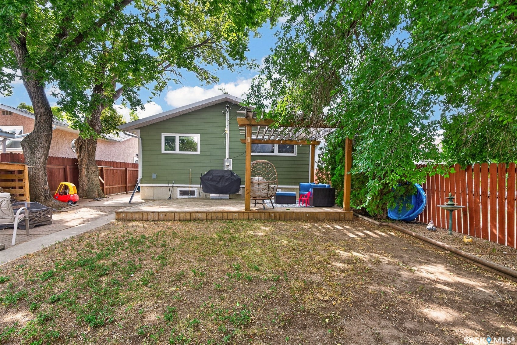 1214 Grandview Street W, Moose Jaw SK S6H 5M2