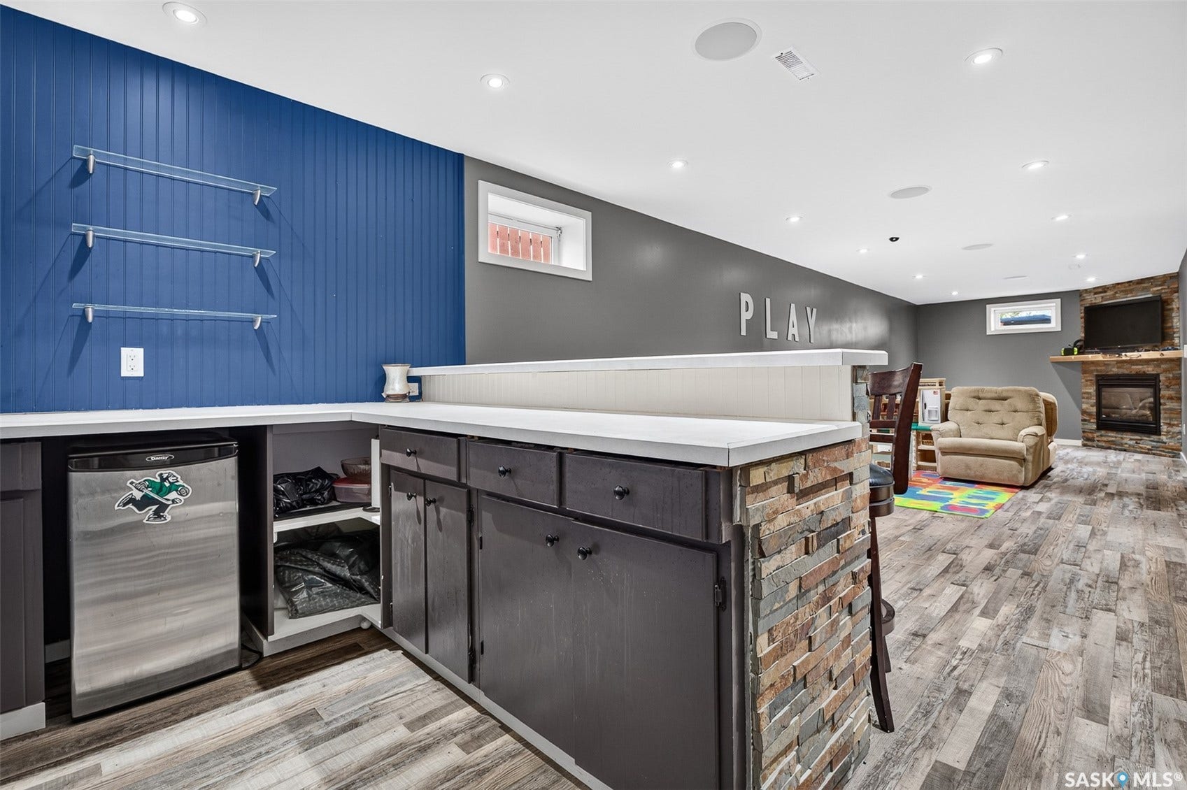 1214 Grandview Street W, Moose Jaw SK S6H 5M2