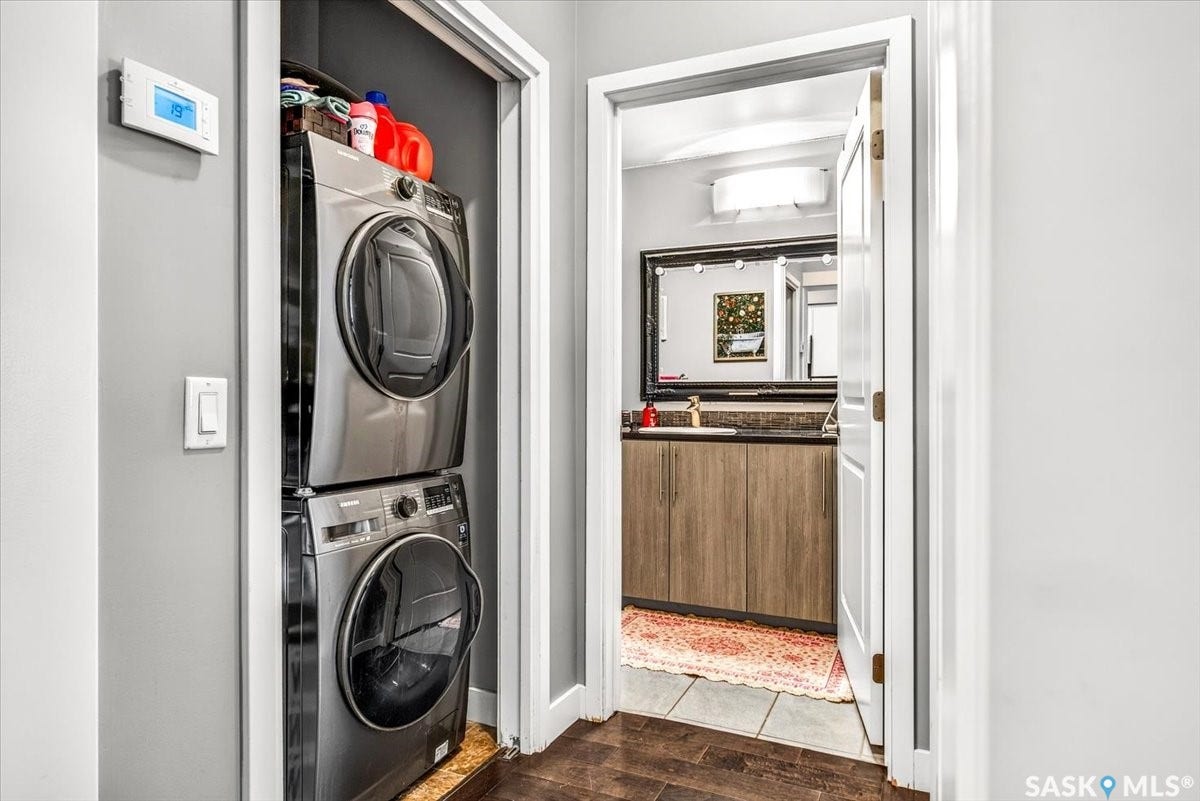 2255 ANGUS Street, #202, Regina SK S4T 2A3 2255 ANGUS Street, #202, Regina SK S4T 2A3