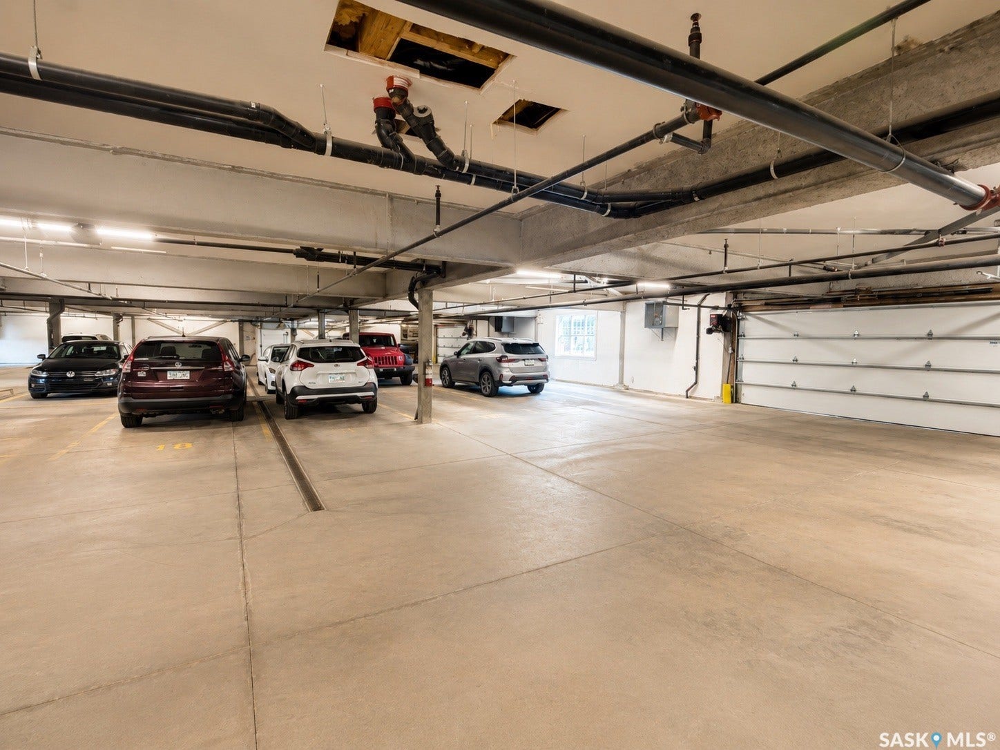 2255 ANGUS Street, #202, Regina SK S4T 2A3 2255 ANGUS Street, #202, Regina SK S4T 2A3