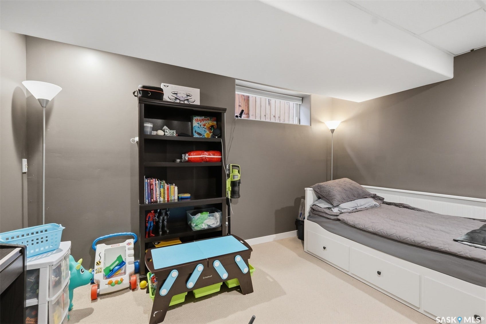 518 Klassen Crescent, Saskatoon SK S7R 0G2