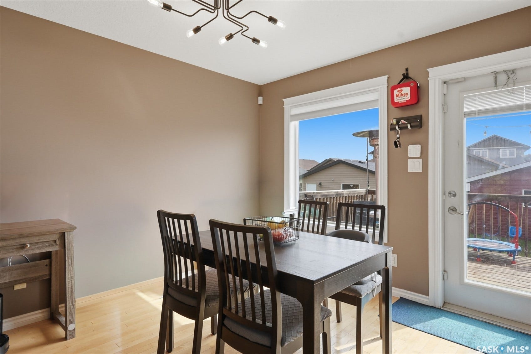 518 Klassen Crescent, Saskatoon SK S7R 0G2