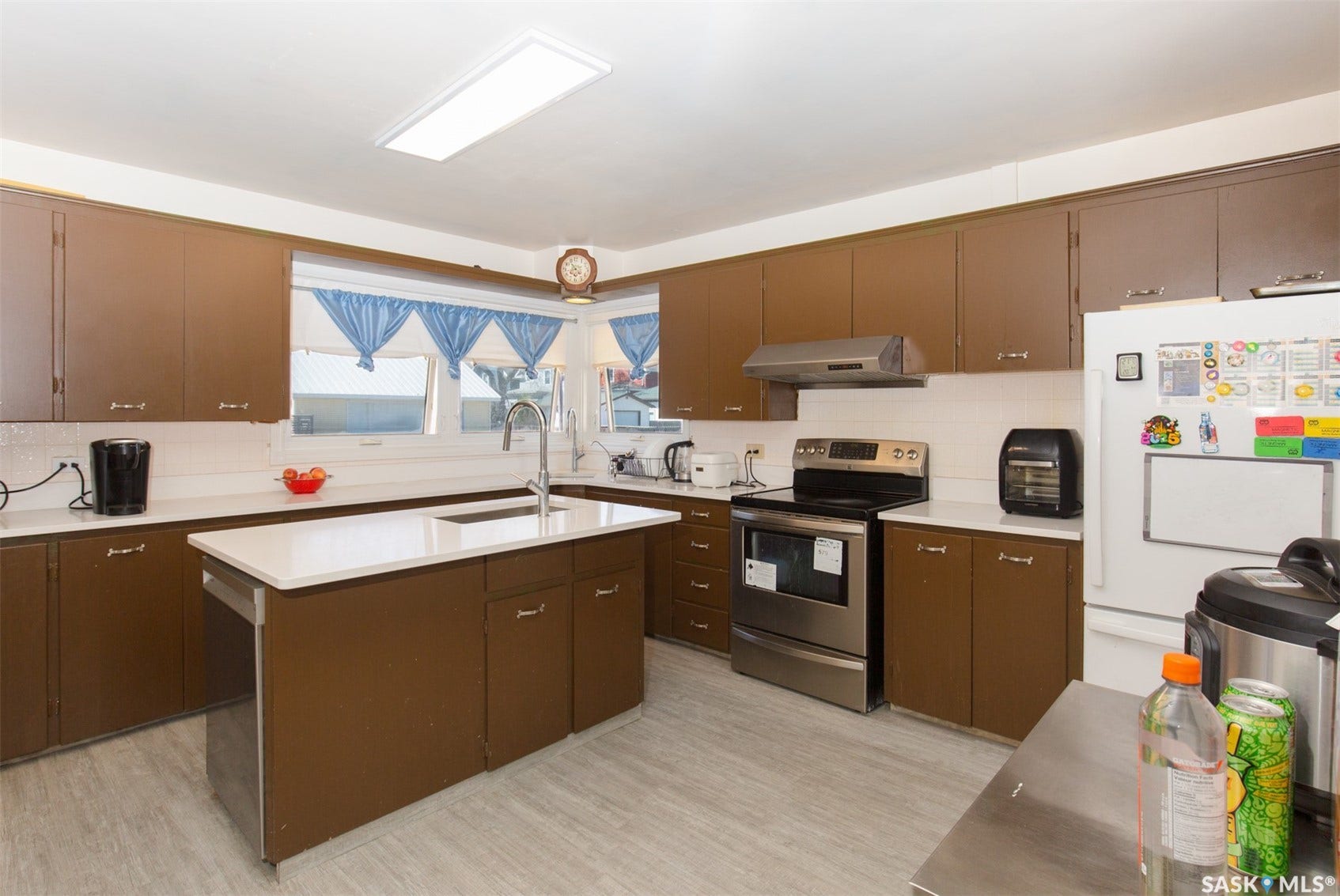 1204 3rd Avenue NW, Moose Jaw SK S6H 3V3