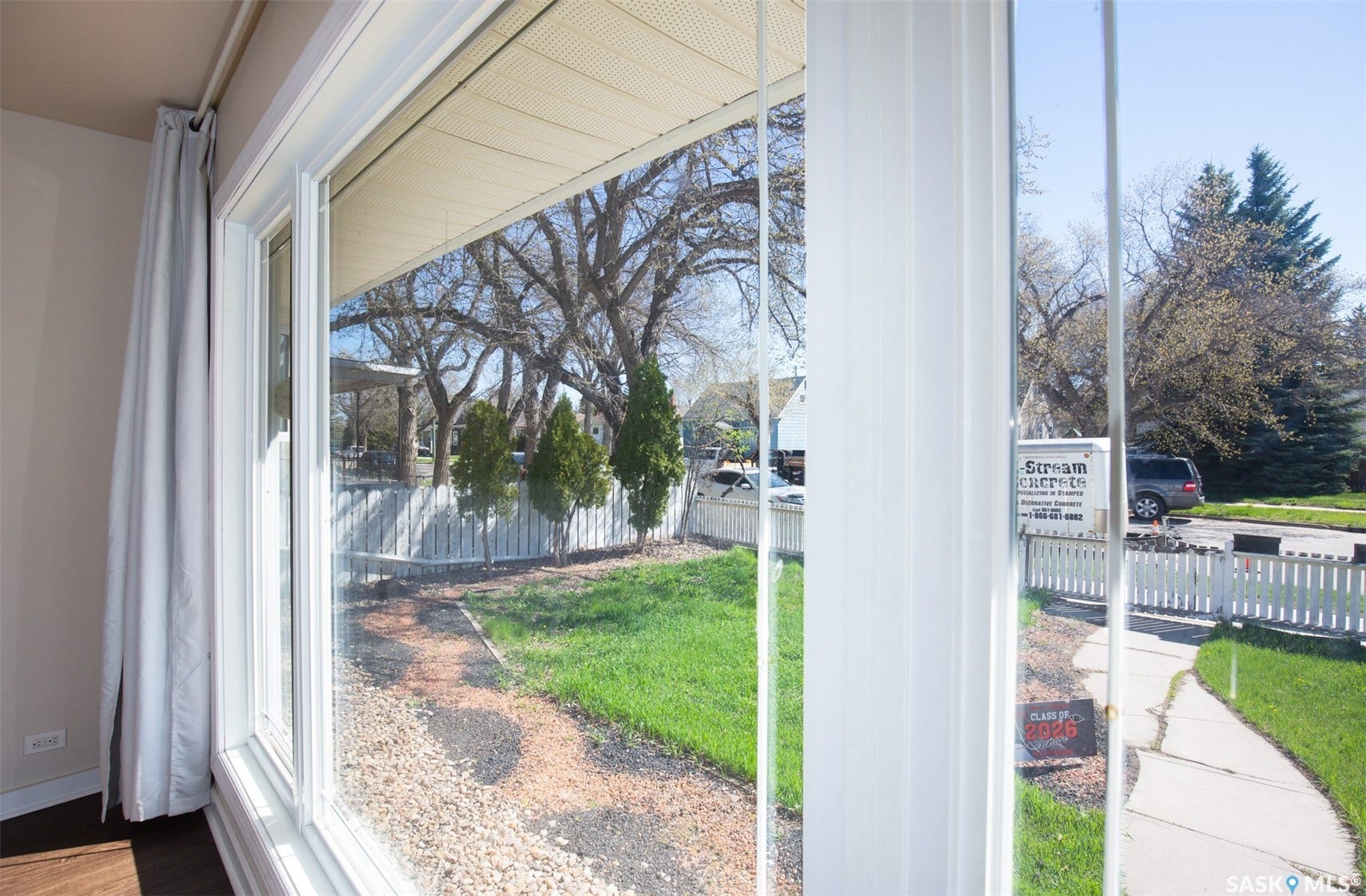 1204 3rd Avenue NW, Moose Jaw SK S6H 3V3