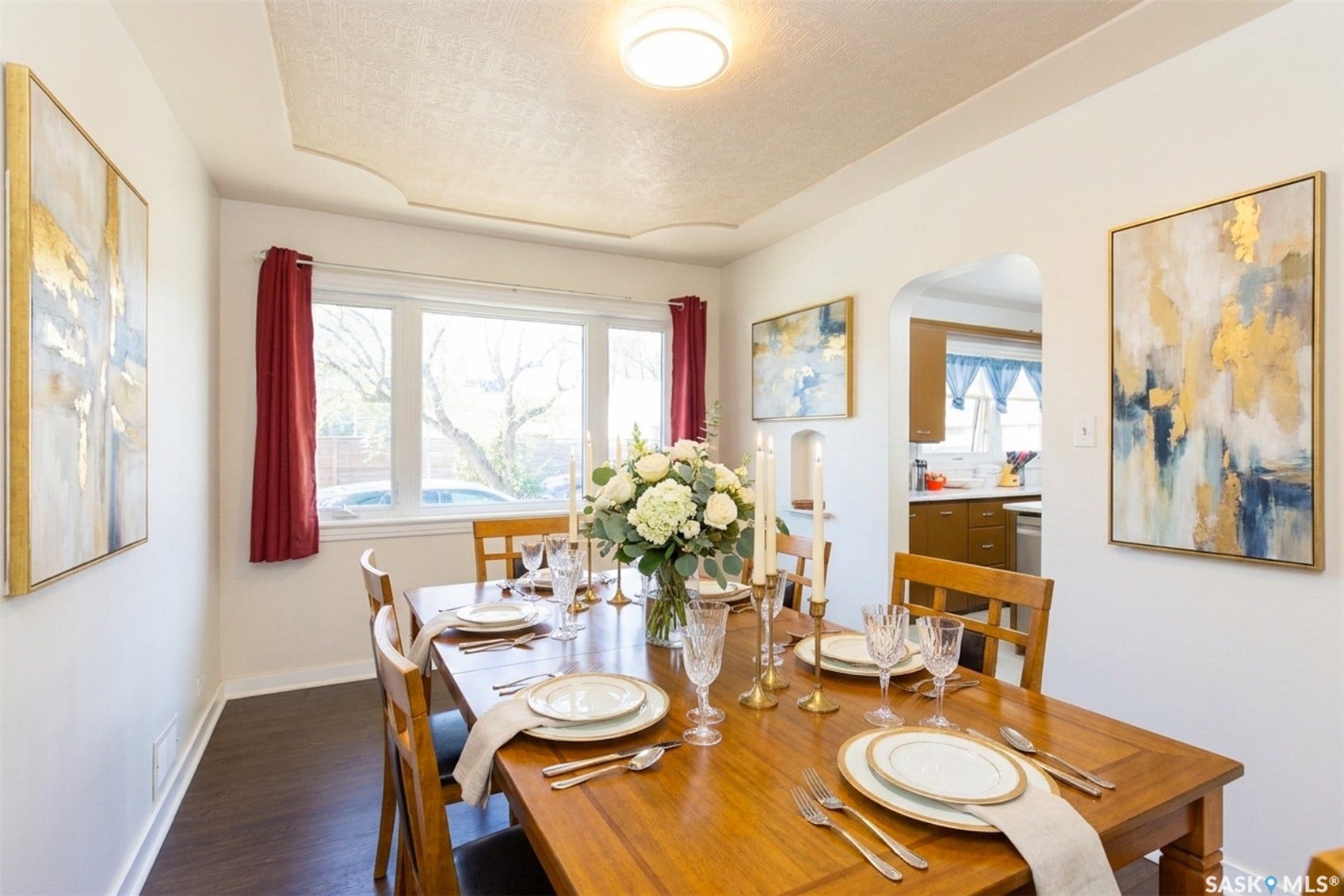 1204 3rd Avenue NW, Moose Jaw SK S6H 3V3