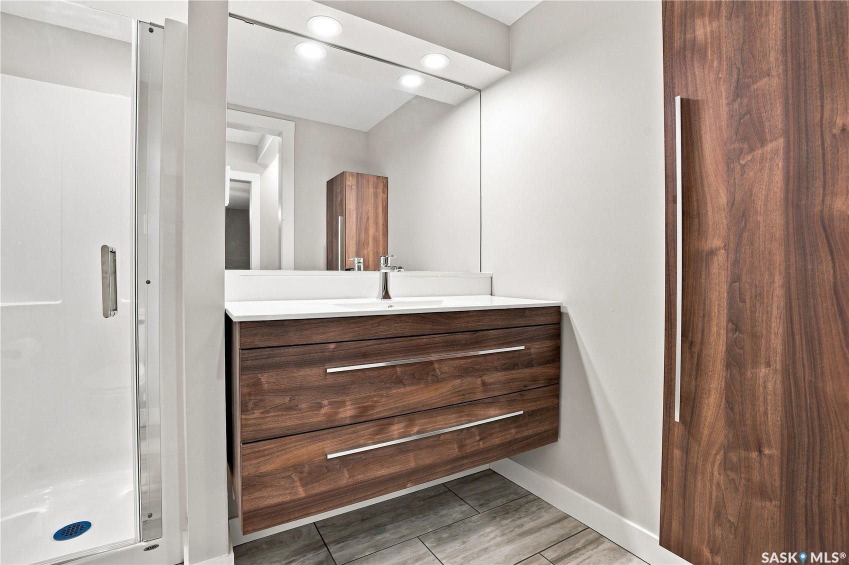 410 Main Street, #105, Saskatoon SK S7N 0B8