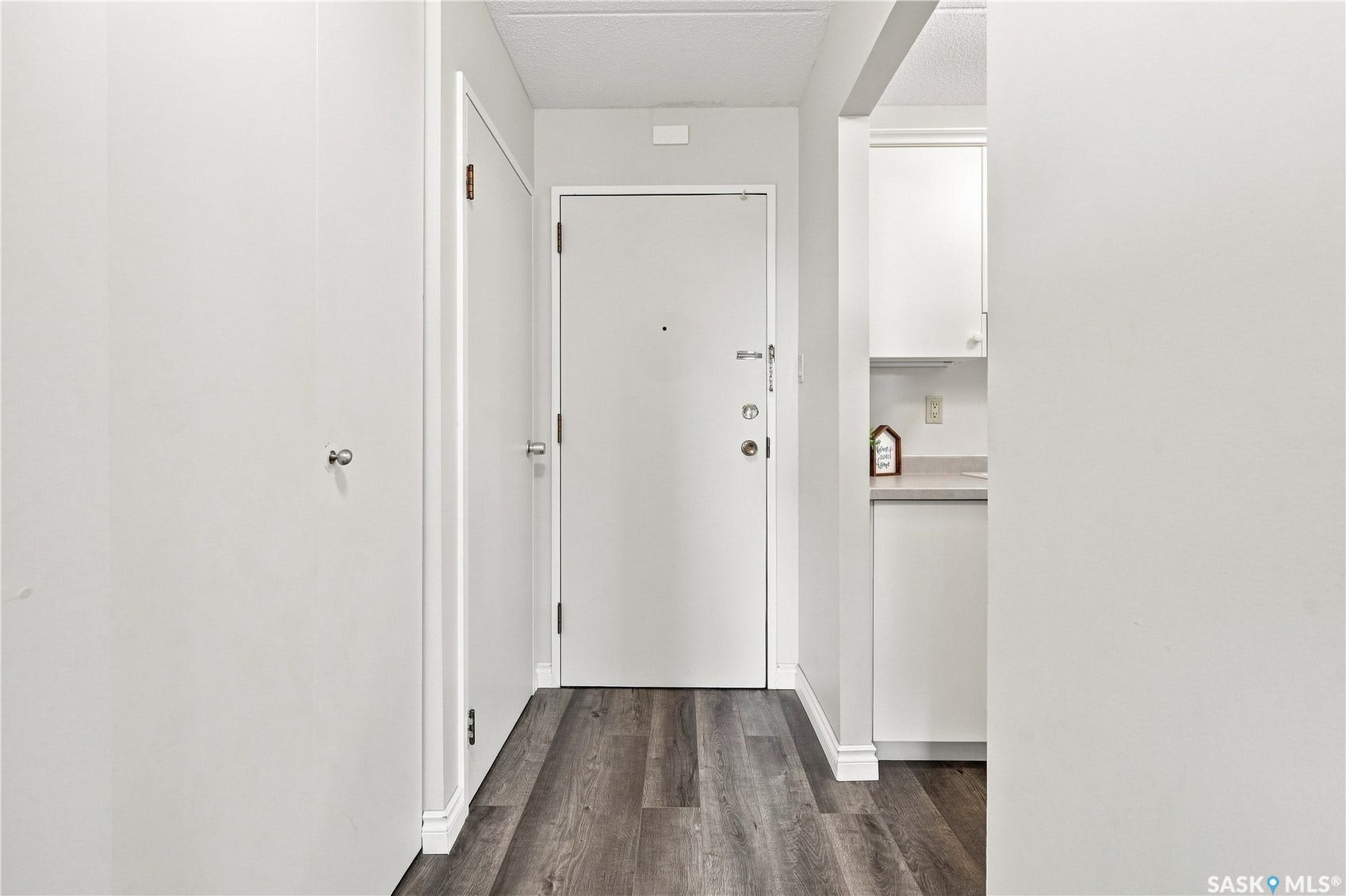 2830 Gordon Road, #208, Regina SK S4S 6A1