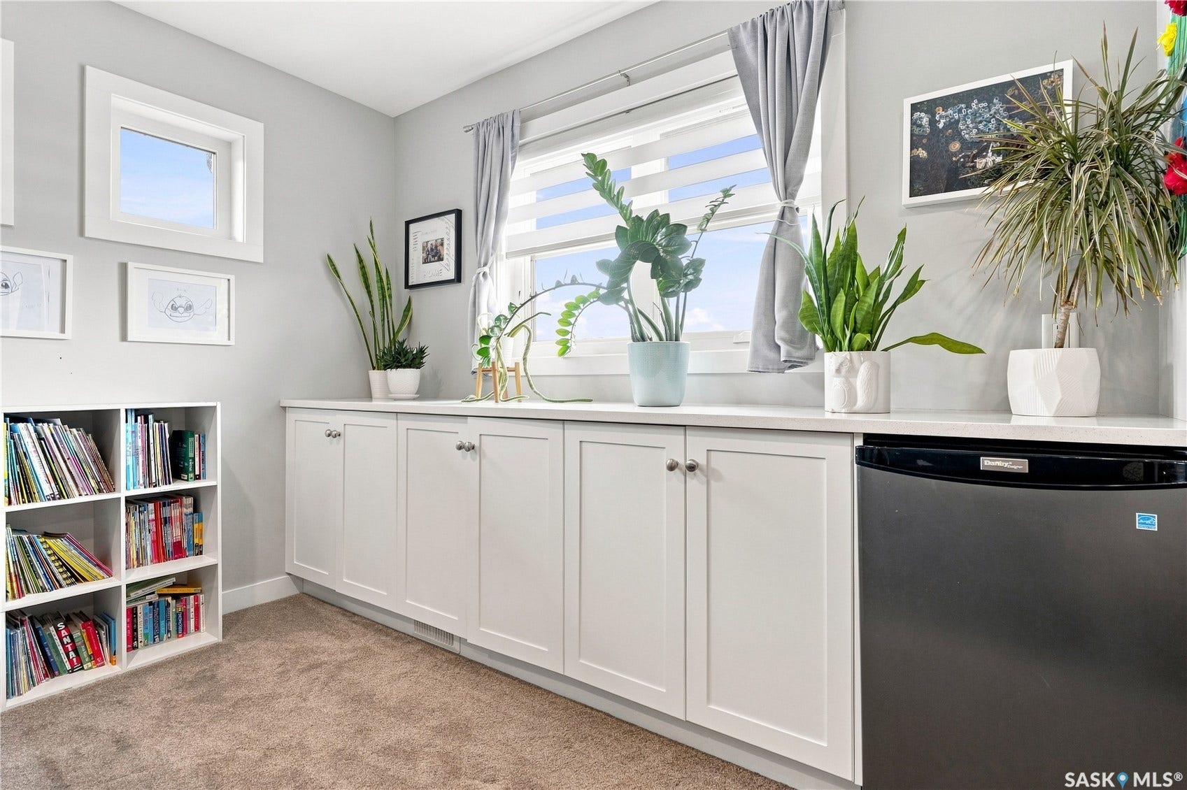 4302 Sage Crescent E, Regina SK S4V 3L6 4302 Sage Crescent E, Regina SK S4V 3L6