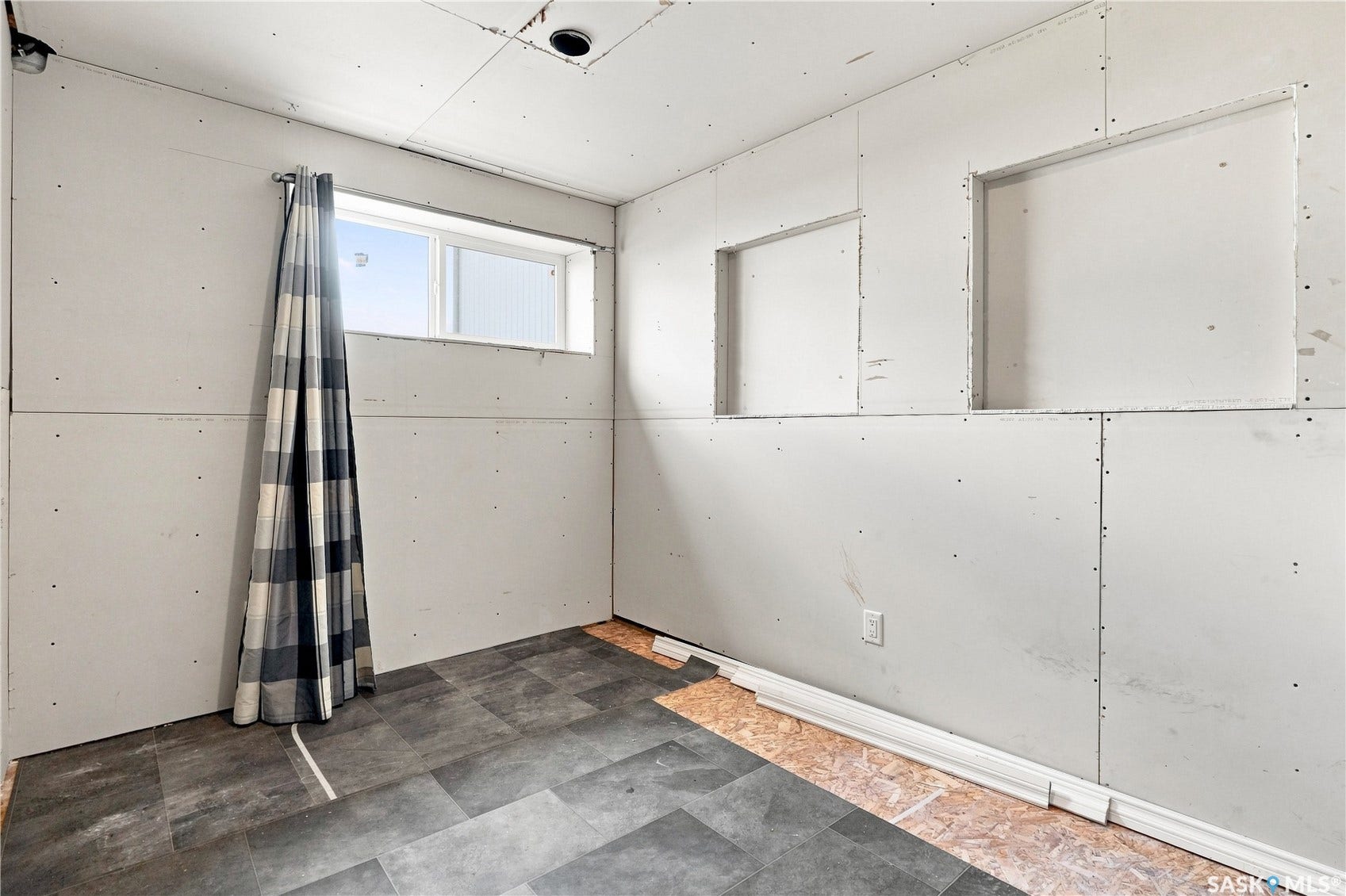FUTURE BASEMENT BEDROOM