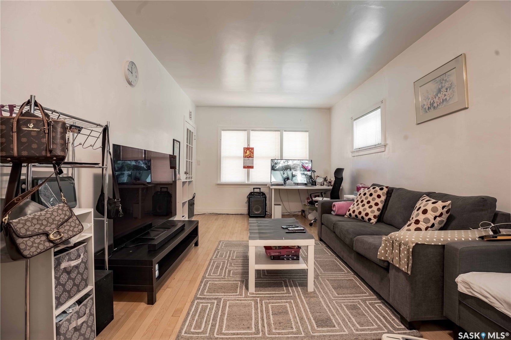 1903 Toronto Street, Regina SK S4P 1M9 1903 Toronto Street, Regina SK S4P 1M9