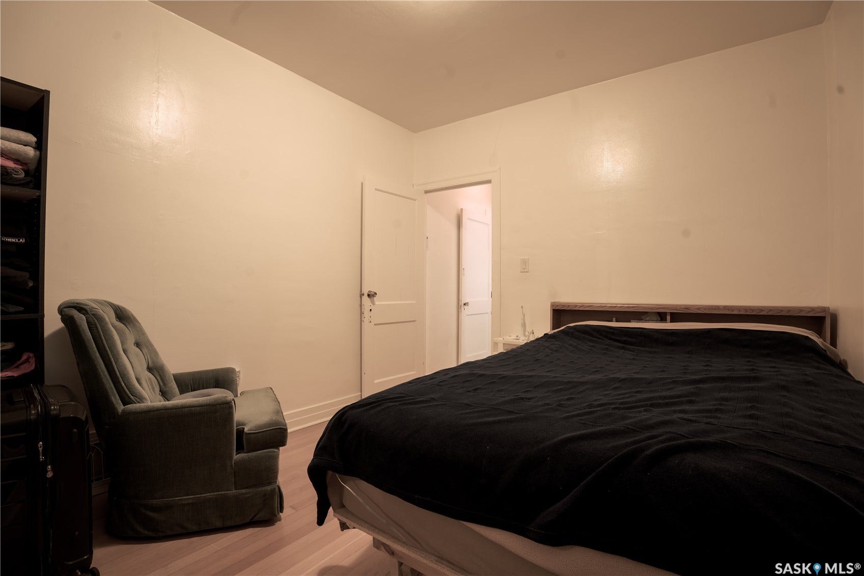 1903 Toronto Street, Regina SK S4P 1M9 1903 Toronto Street, Regina SK S4P 1M9