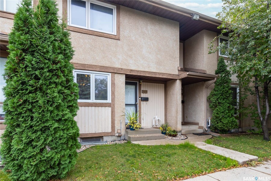 Property photo for 1128 McKercher Drive, #30, Saskatoon SK