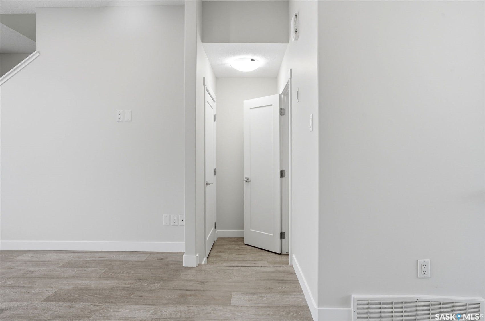 4241 E Keller Avenue, Regina SK S4V 3P8