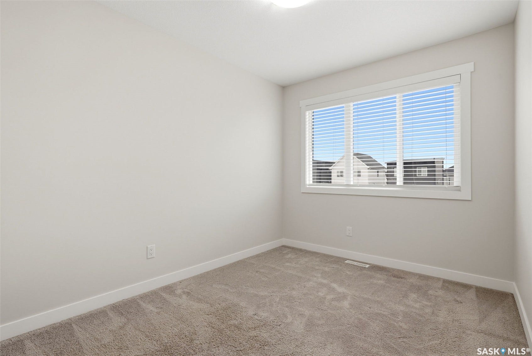 4241 E Keller Avenue, Regina SK S4V 3P8