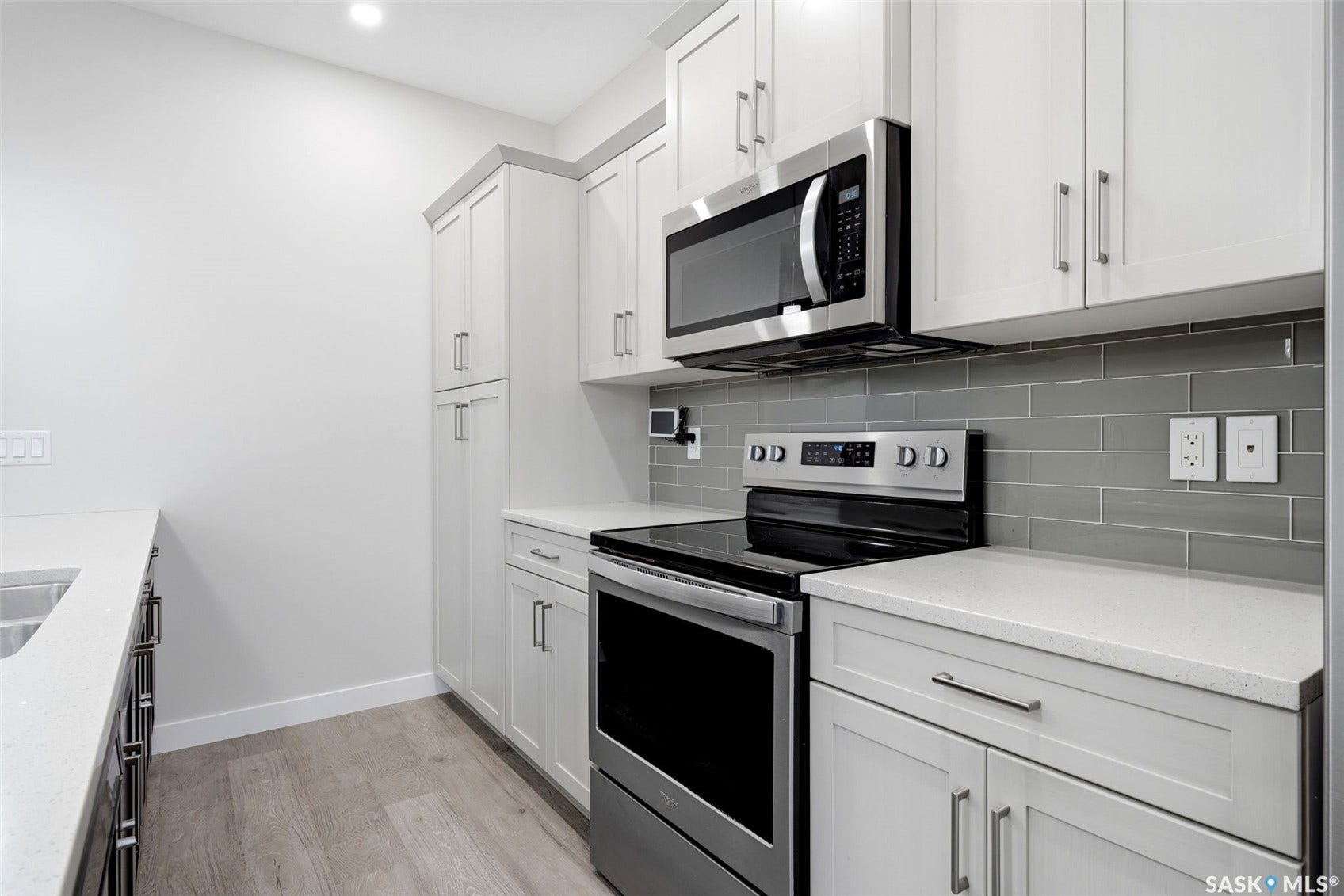4241 E Keller Avenue, Regina SK S4V 3P8