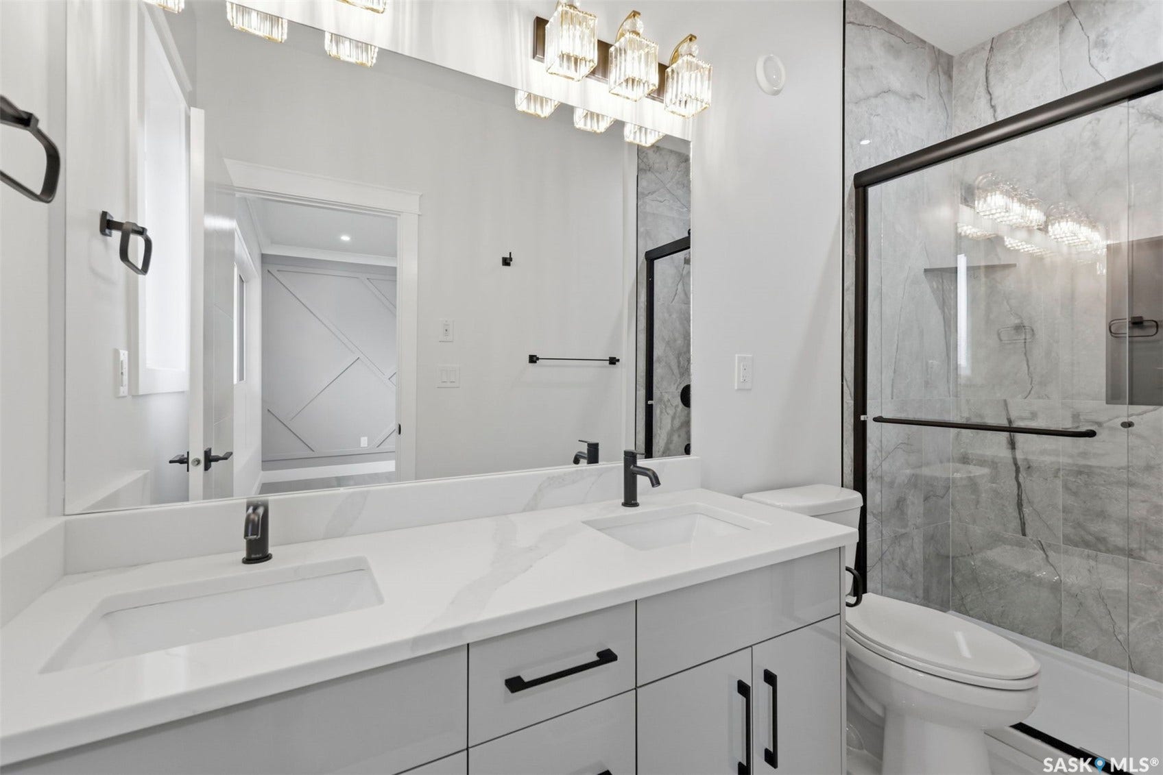 1215 Nightingale Terrace, Saskatoon SK S7L 7R6