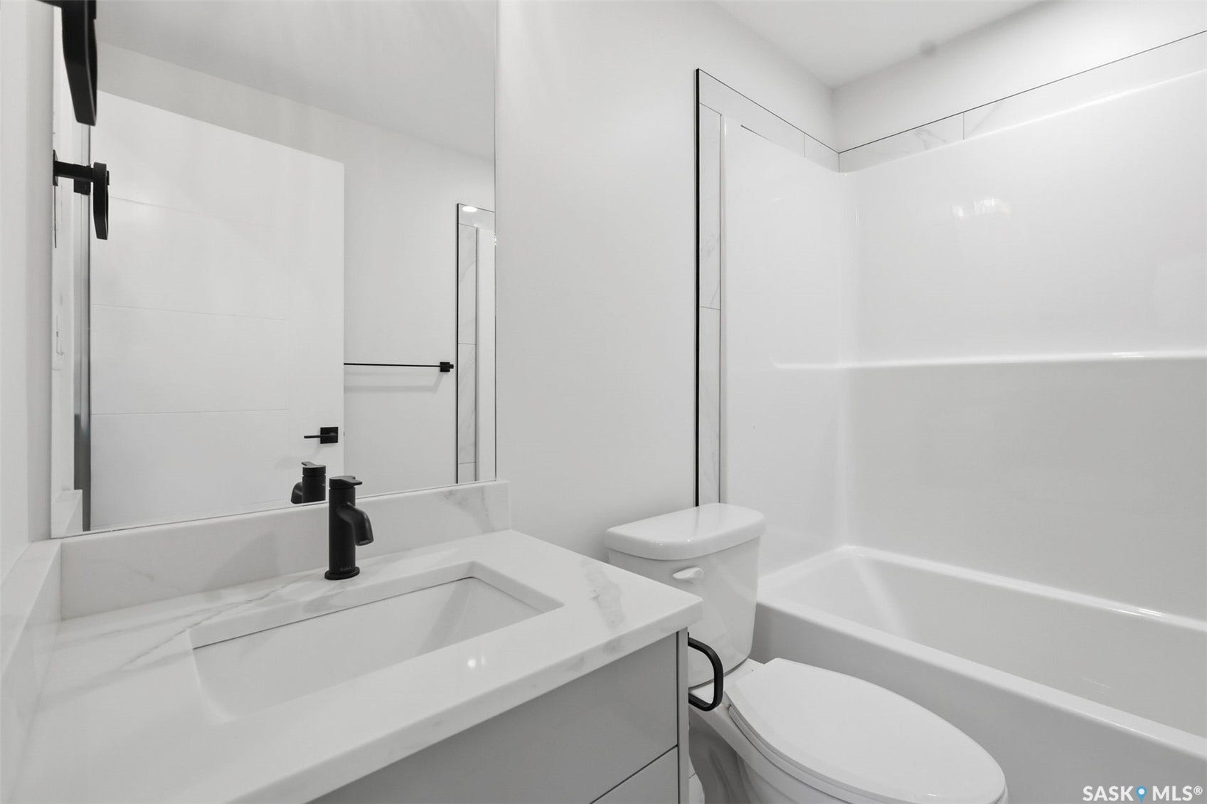 1215 Nightingale Terrace, Saskatoon SK S7L 7R6