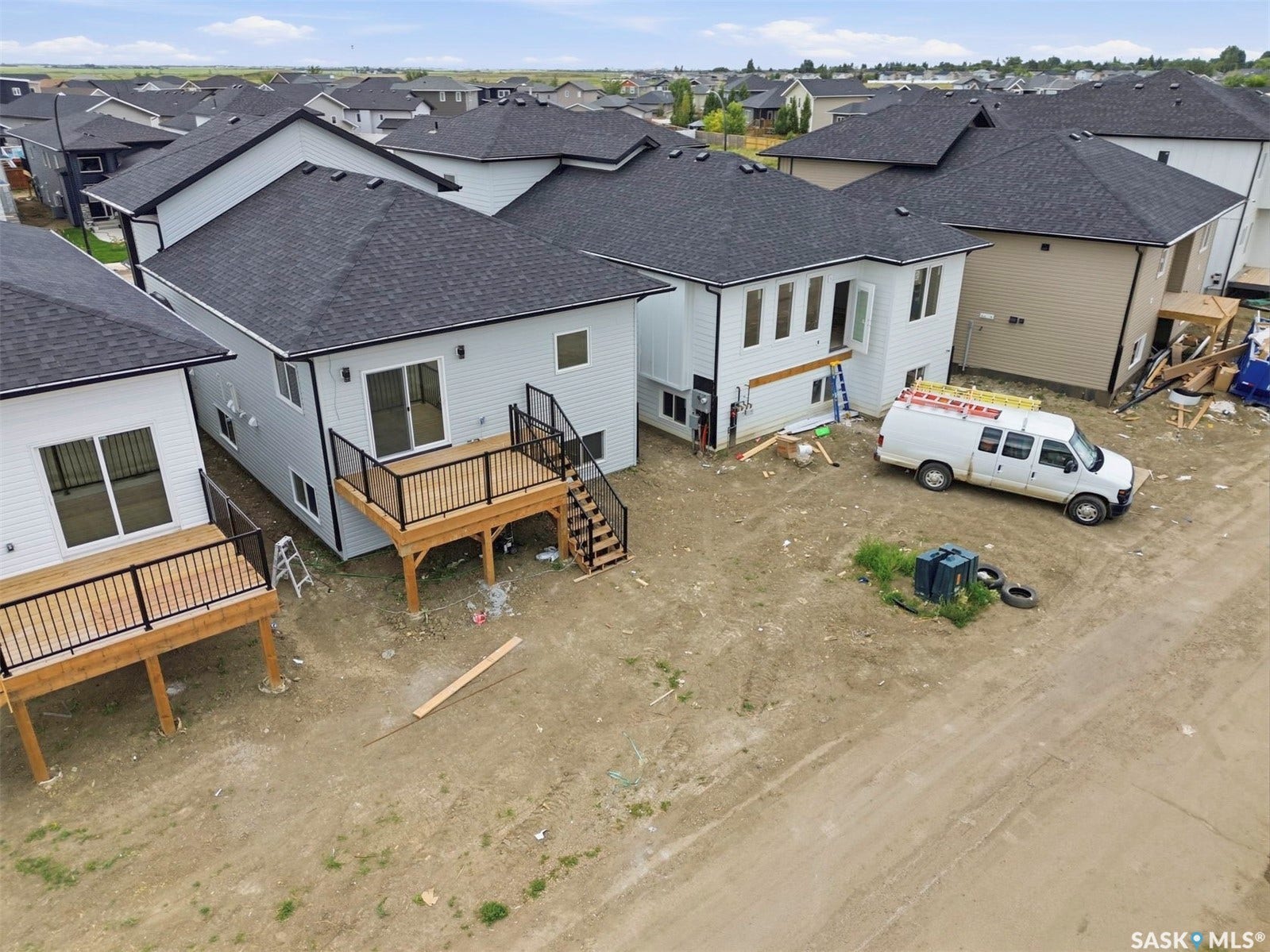 1215 Nightingale Terrace, Saskatoon SK S7L 7R6