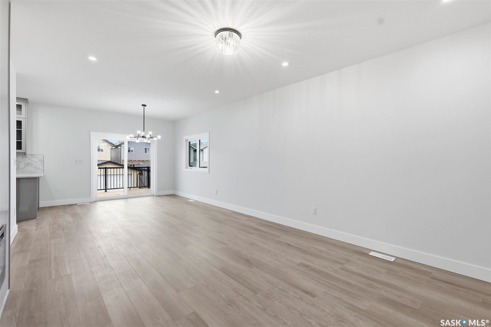 1215 Nightingale Terrace, Saskatoon SK S7L 7R6