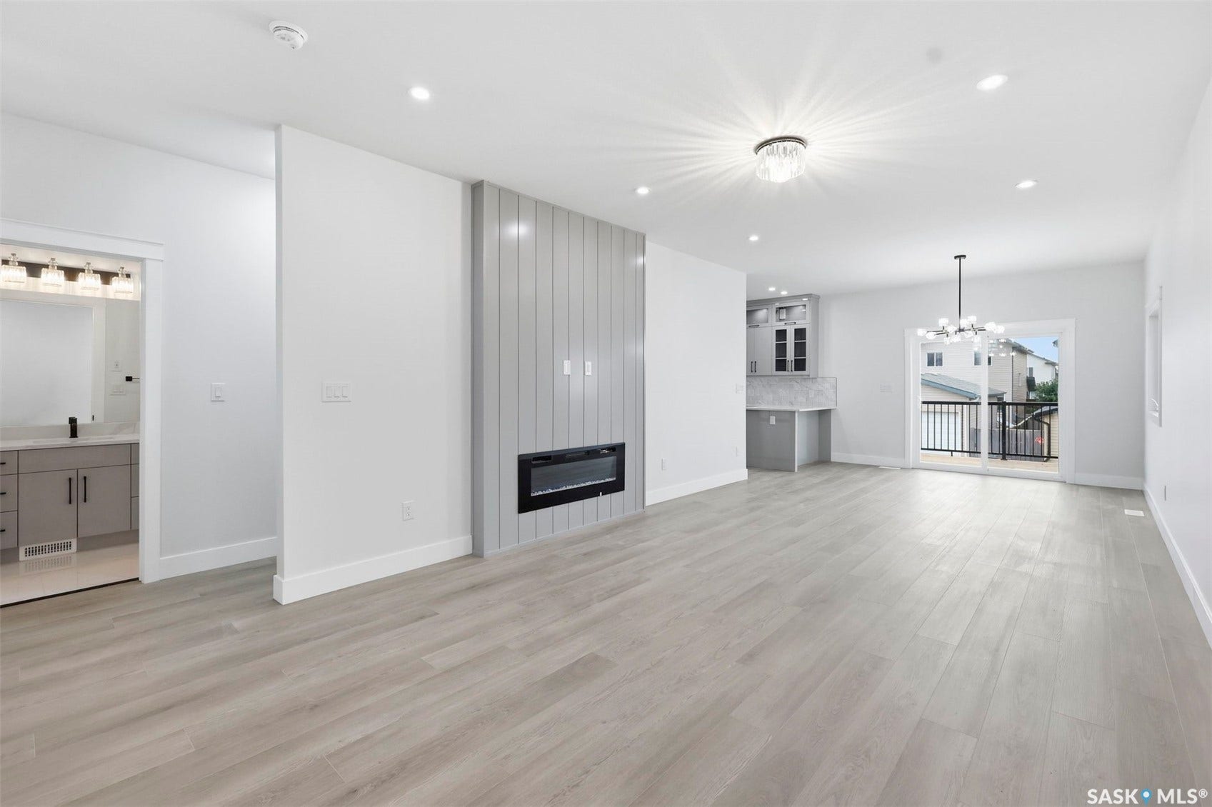 1215 Nightingale Terrace, Saskatoon SK S7L 7R6