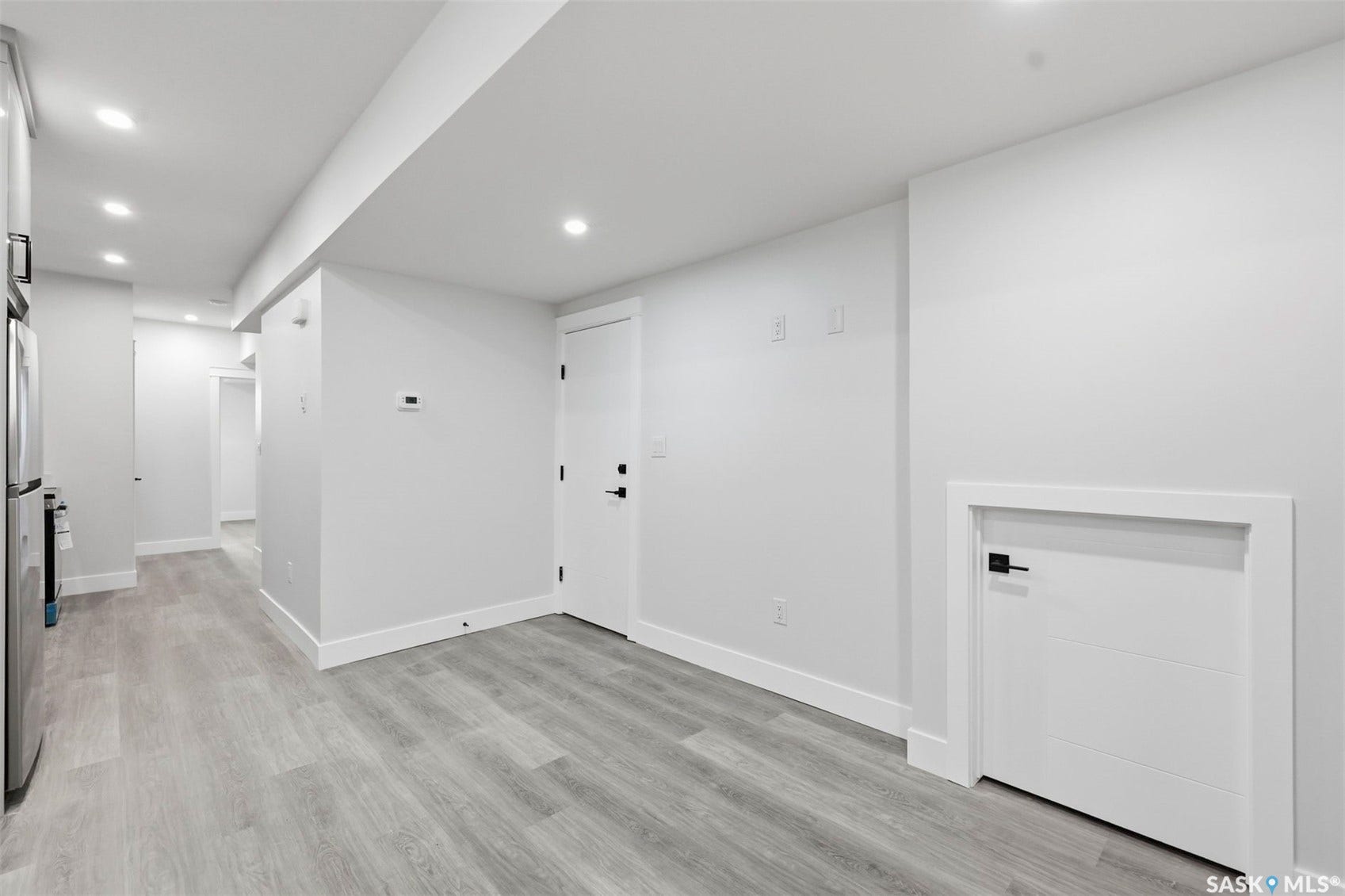 1215 Nightingale Terrace, Saskatoon SK S7L 7R6