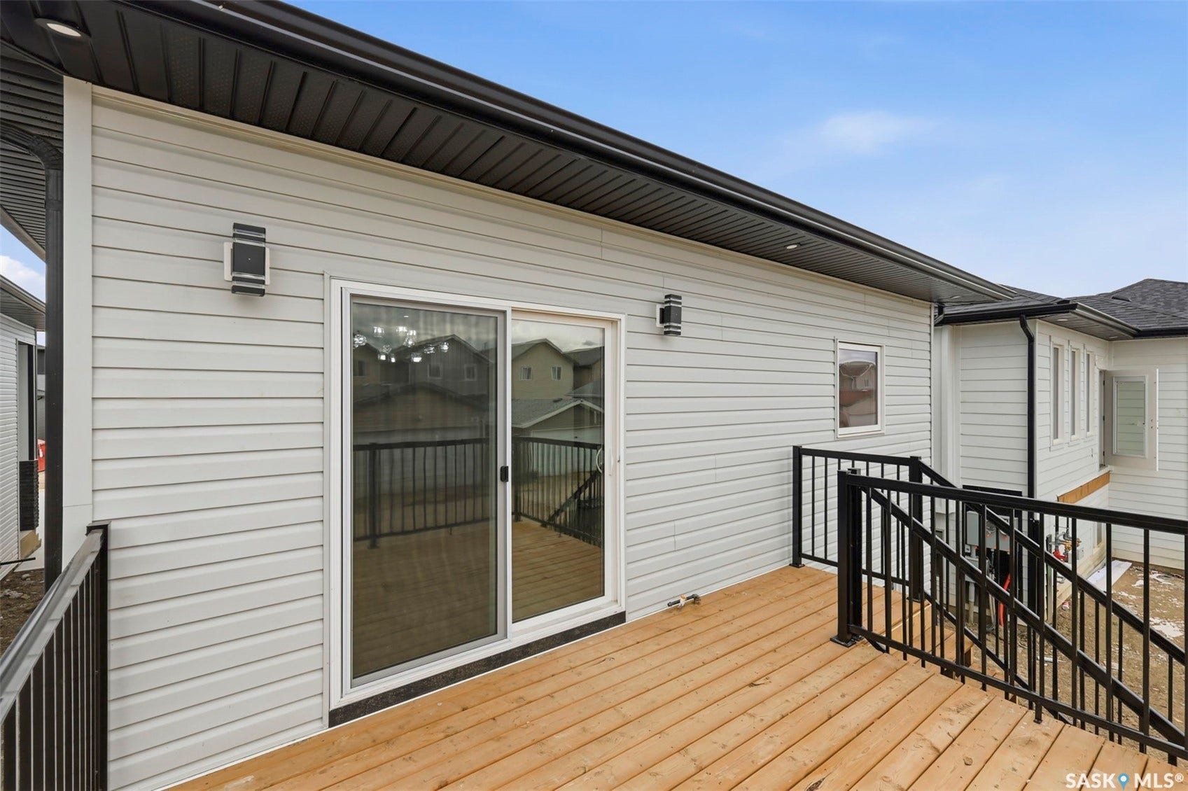 1215 Nightingale Terrace, Saskatoon SK S7L 7R6