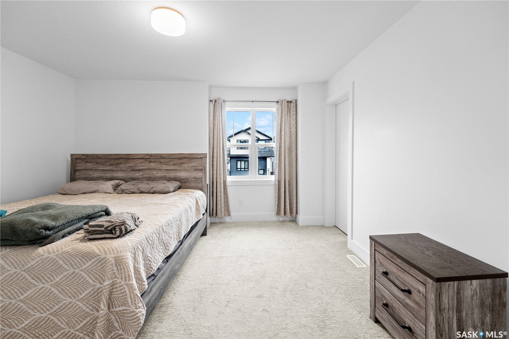 2807 Rosewood Drive, Saskatoon SK S7V 1R4