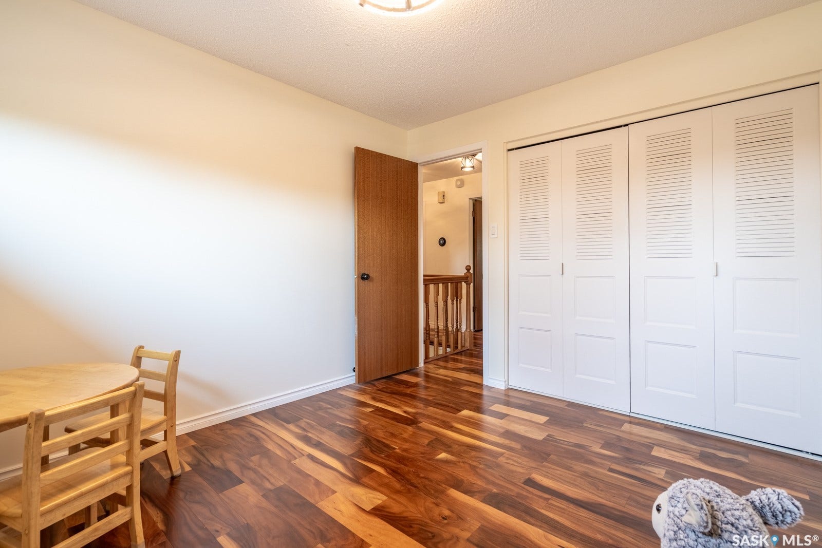 127 Rogers Road, Regina SK S4S 6T7 127 Rogers Road, Regina SK S4S 6T7
