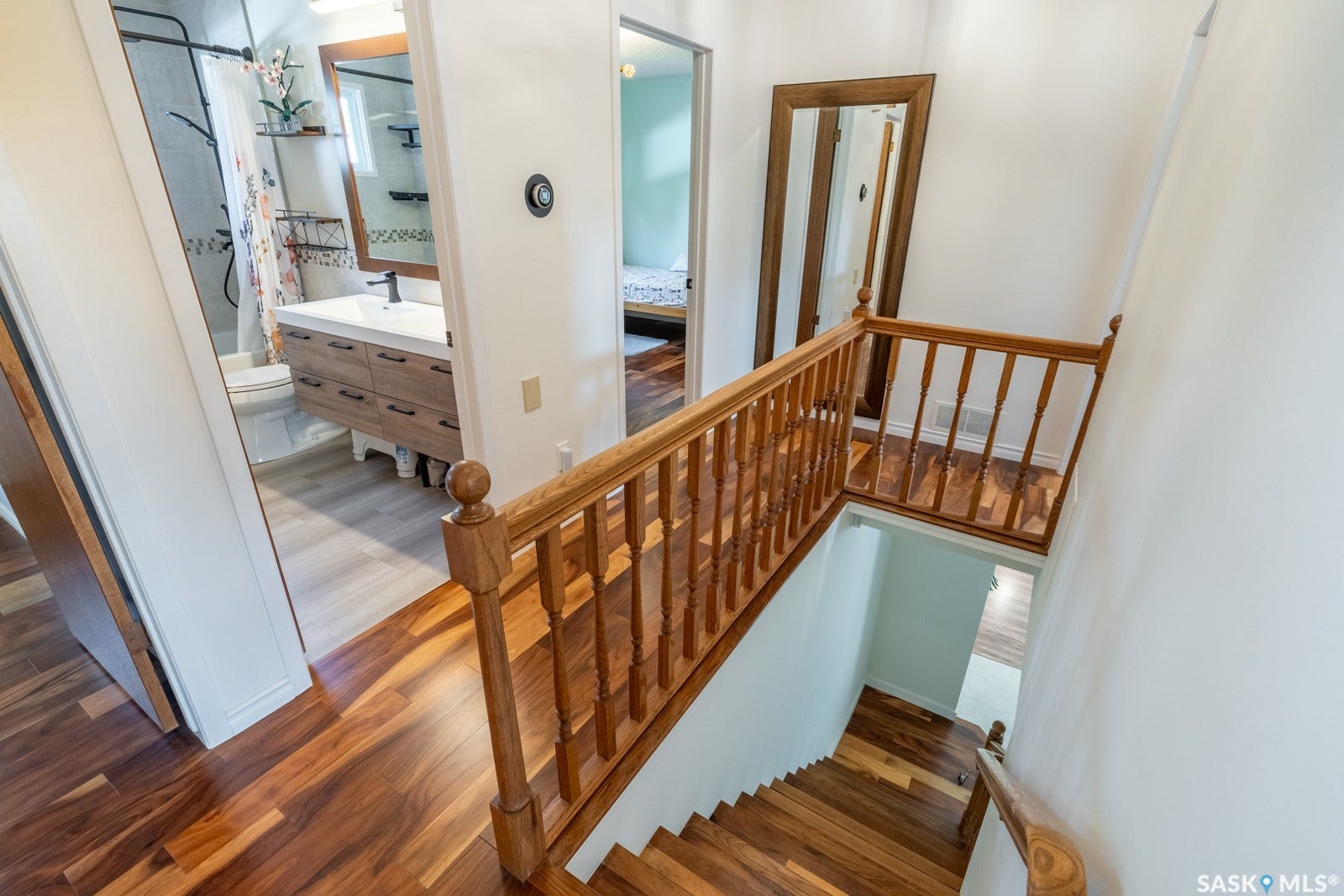 127 Rogers Road, Regina SK S4S 6T7 127 Rogers Road, Regina SK S4S 6T7
