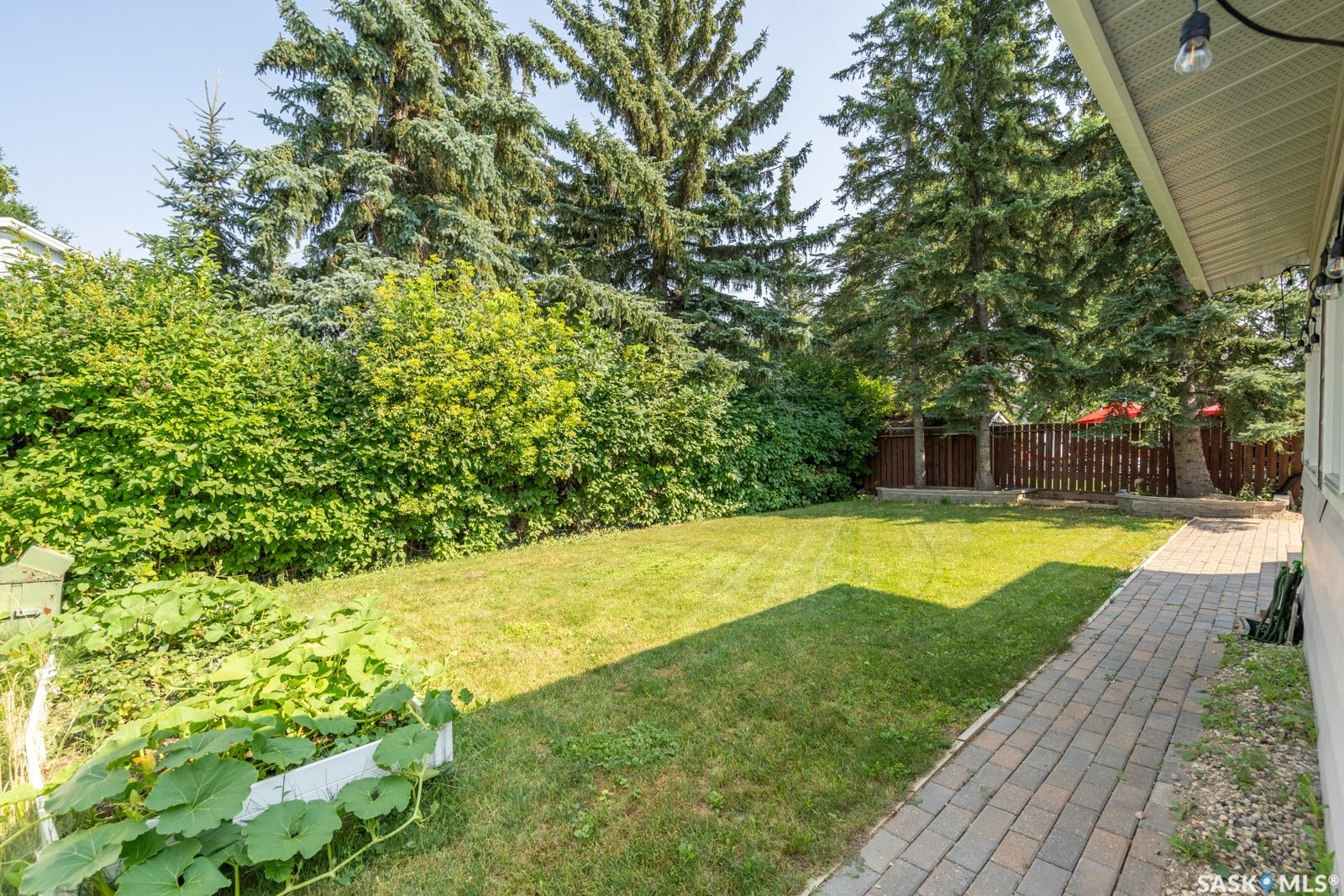 127 Rogers Road, Regina SK S4S 6T7 127 Rogers Road, Regina SK S4S 6T7