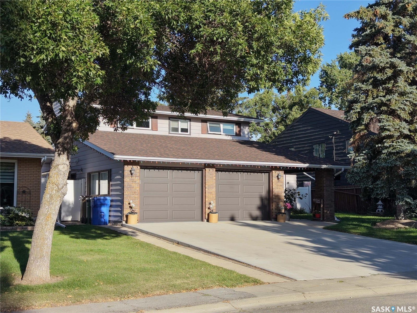 127 Rogers Road, Regina SK S4S 6T7 127 Rogers Road, Regina SK S4S 6T7