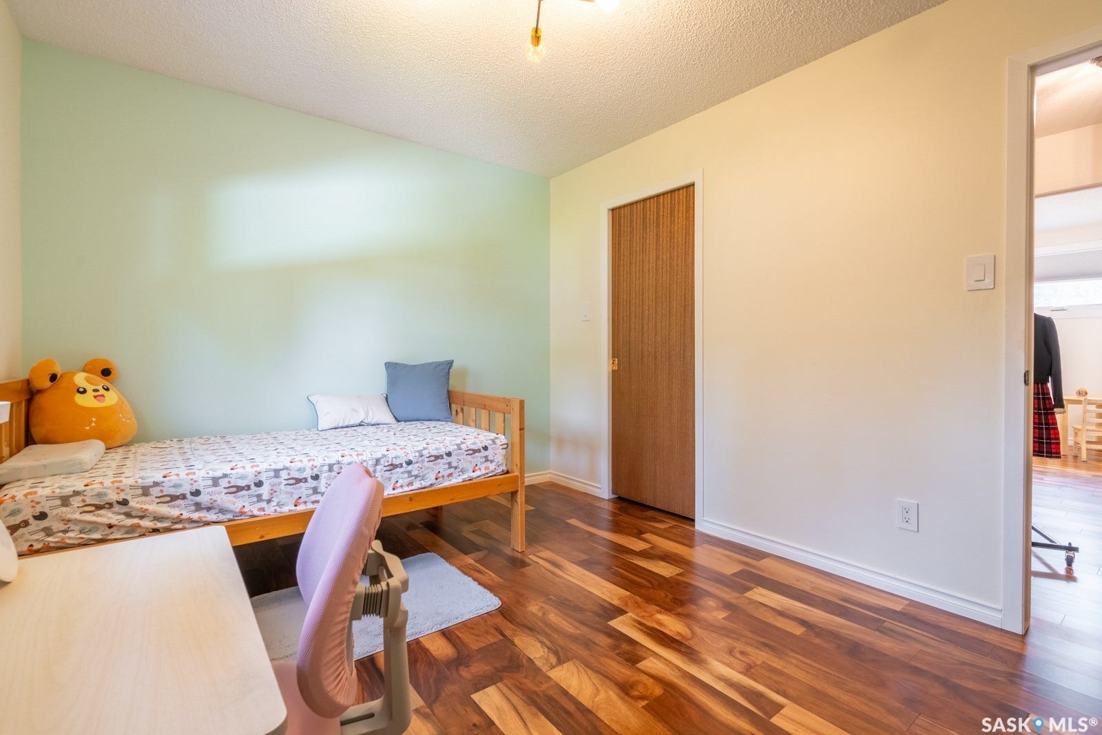 127 Rogers Road, Regina SK S4S 6T7 127 Rogers Road, Regina SK S4S 6T7