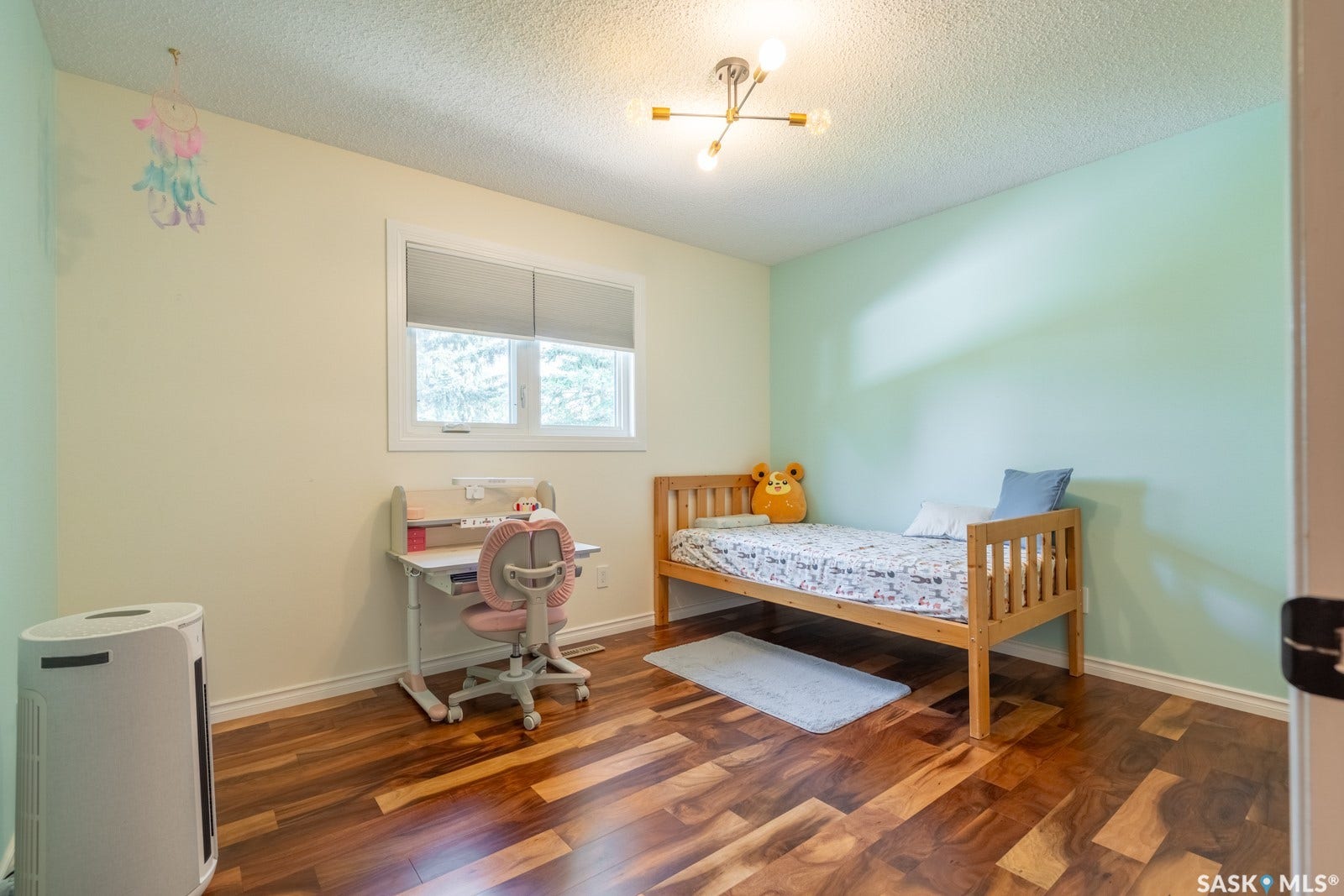 127 Rogers Road, Regina SK S4S 6T7 127 Rogers Road, Regina SK S4S 6T7