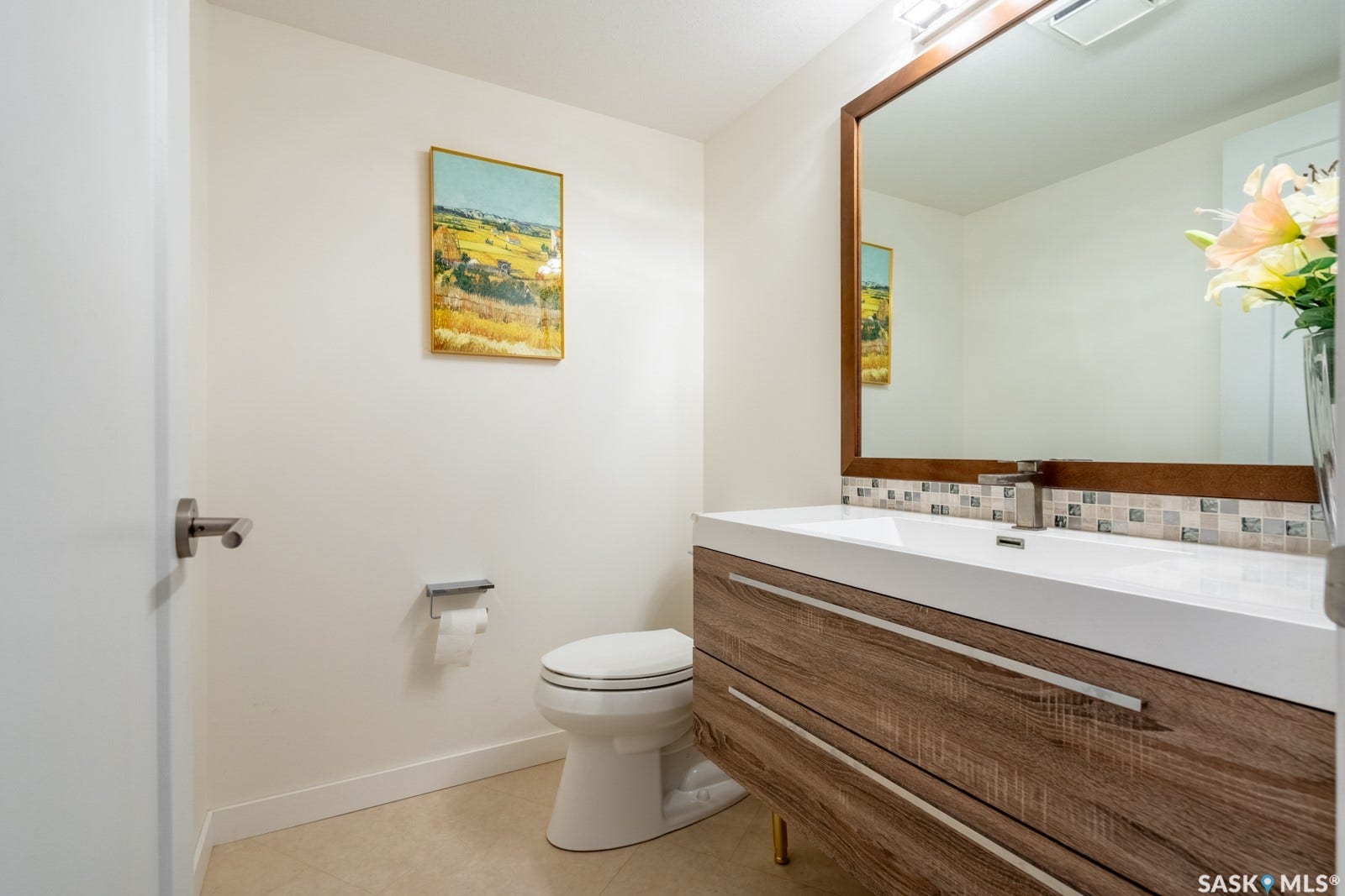 127 Rogers Road, Regina SK S4S 6T7 127 Rogers Road, Regina SK S4S 6T7