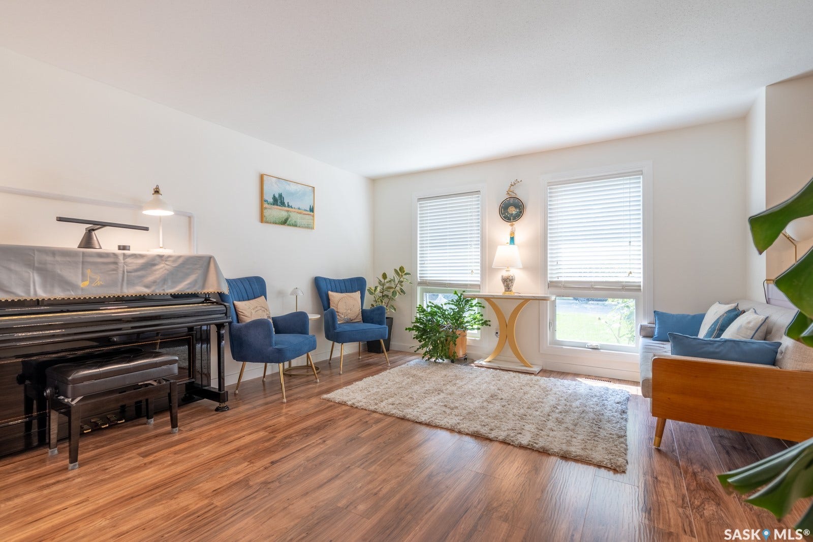 127 Rogers Road, Regina SK S4S 6T7 127 Rogers Road, Regina SK S4S 6T7