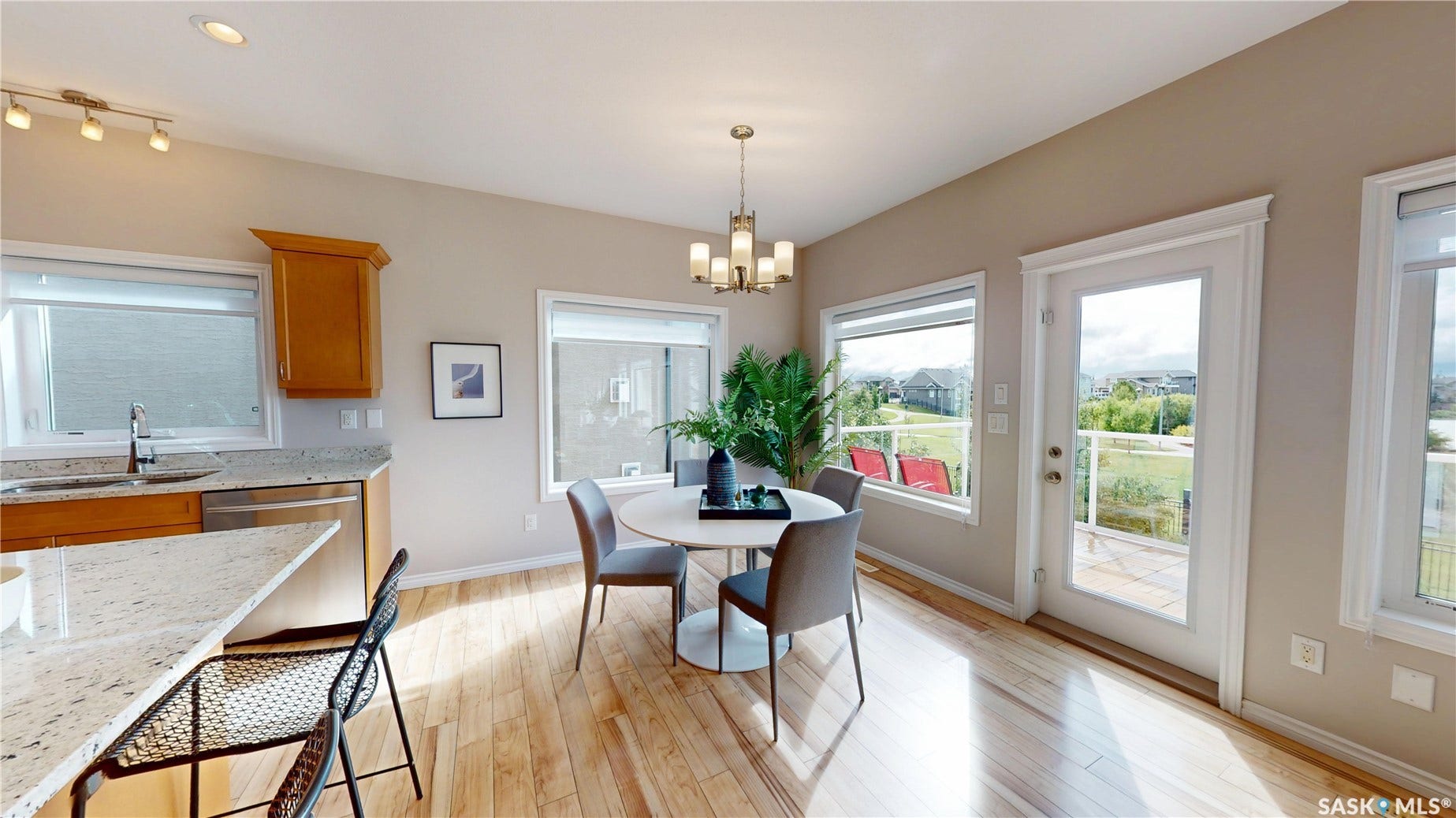 242 Whalley Crescent, Saskatoon SK S7T 0N9