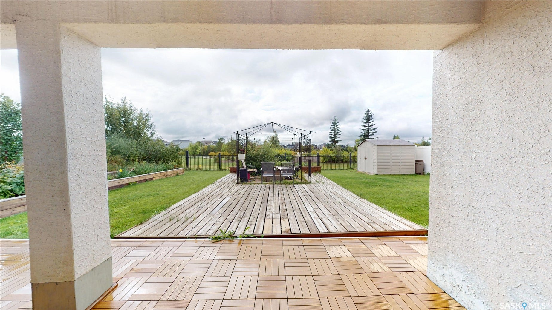 242 Whalley Crescent, Saskatoon SK S7T 0N9