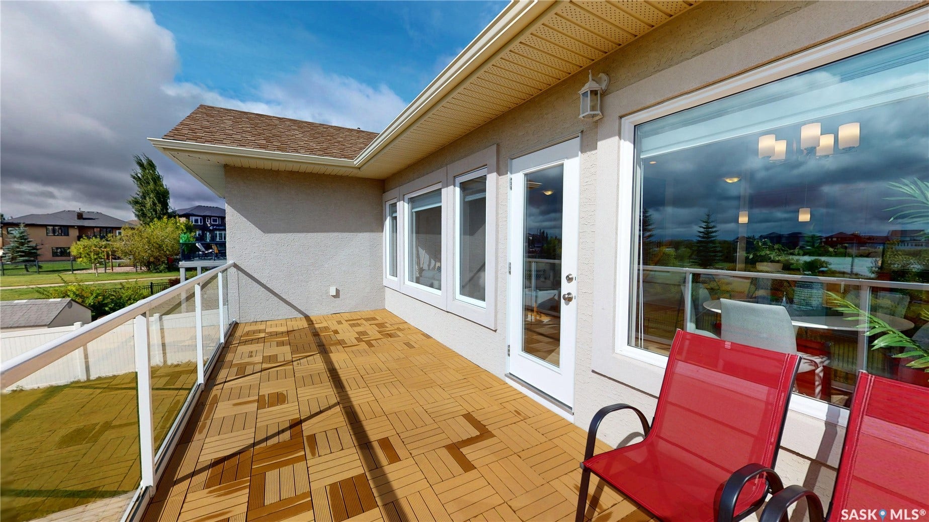 242 Whalley Crescent, Saskatoon SK S7T 0N9