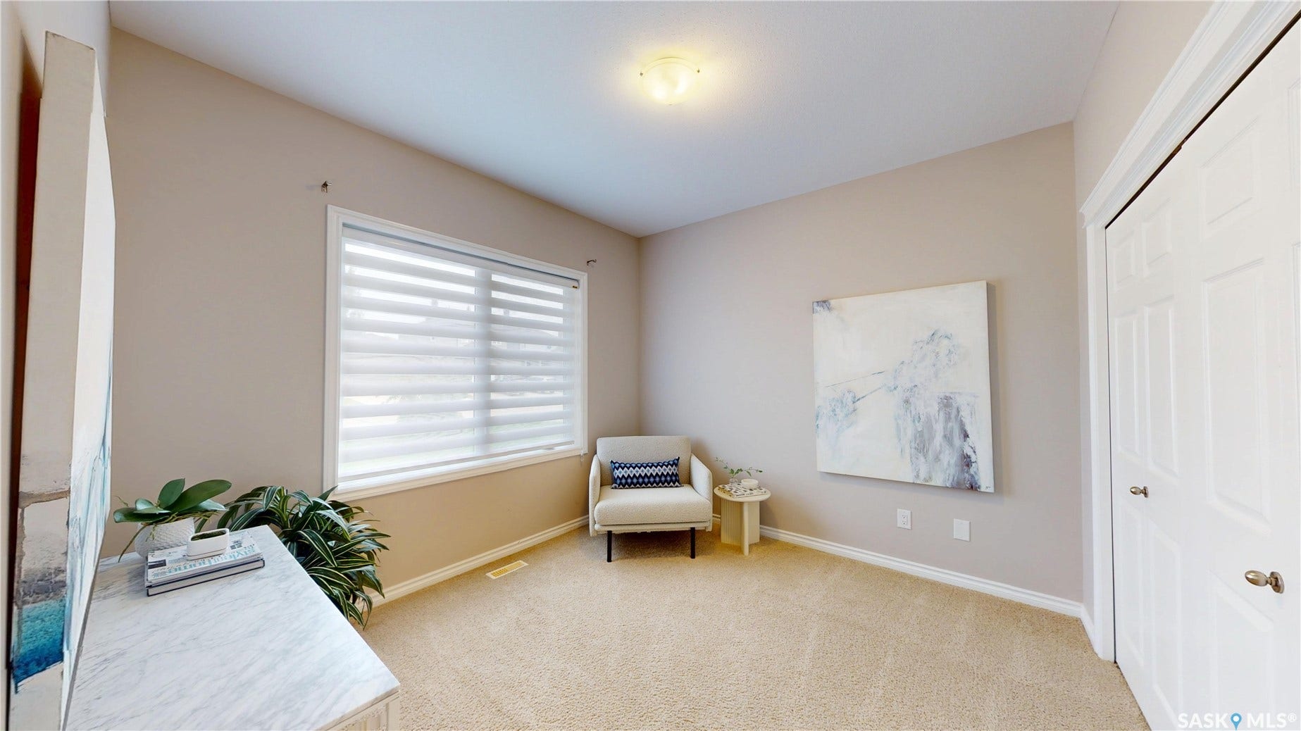 242 Whalley Crescent, Saskatoon SK S7T 0N9